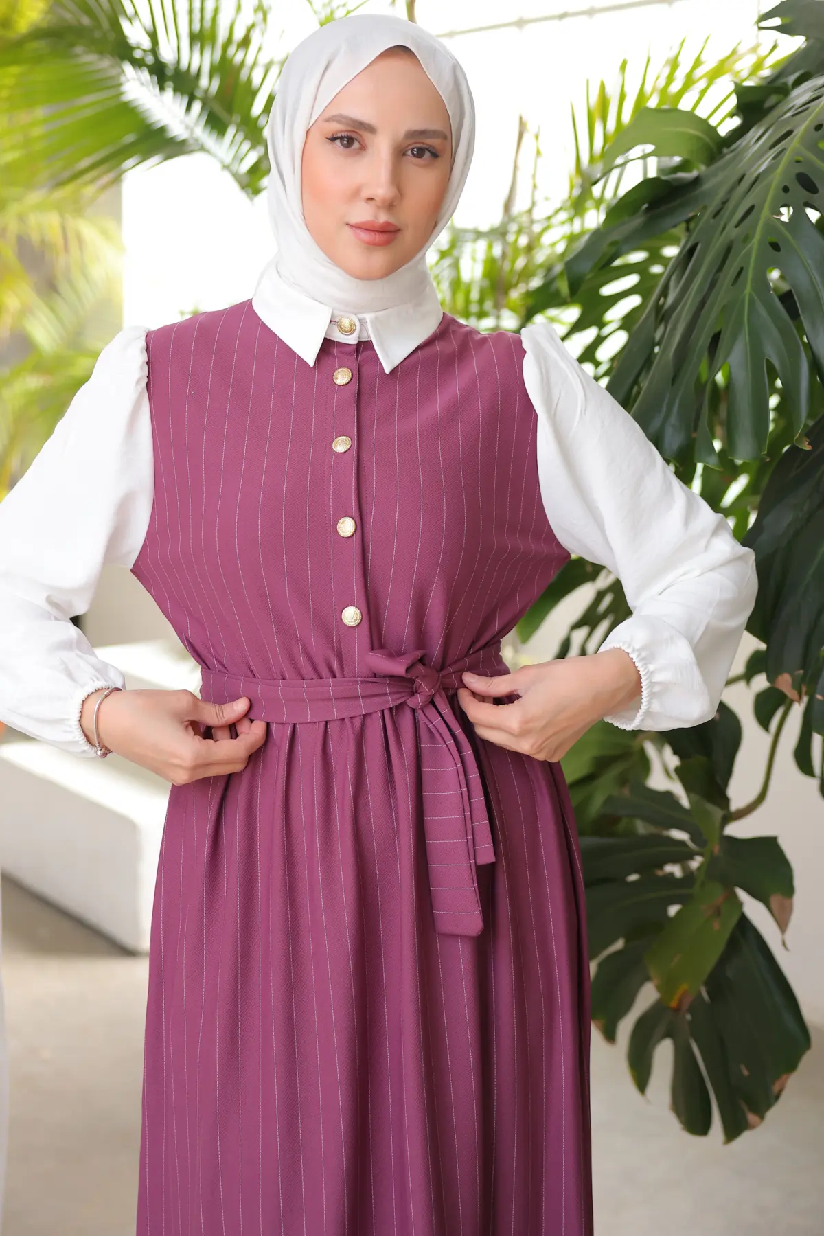 Stripe Detailed Collar Dress-detail