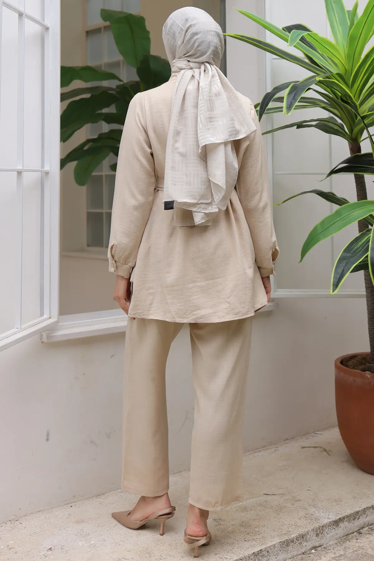 3944 Plise Detaylı İkili Takım Taş Rengi-detail