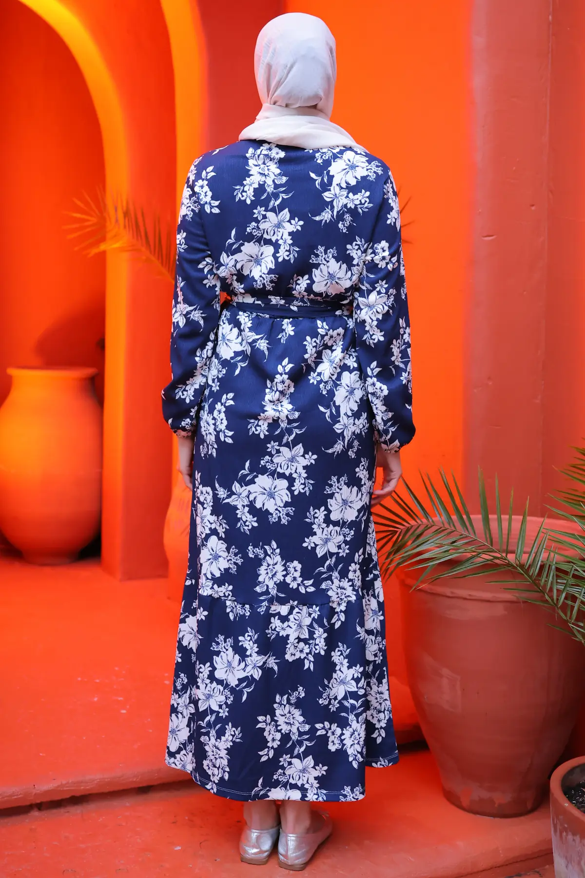 3953 Beli Lastikli Çiçek Desenli Elbise Lacivert-detail