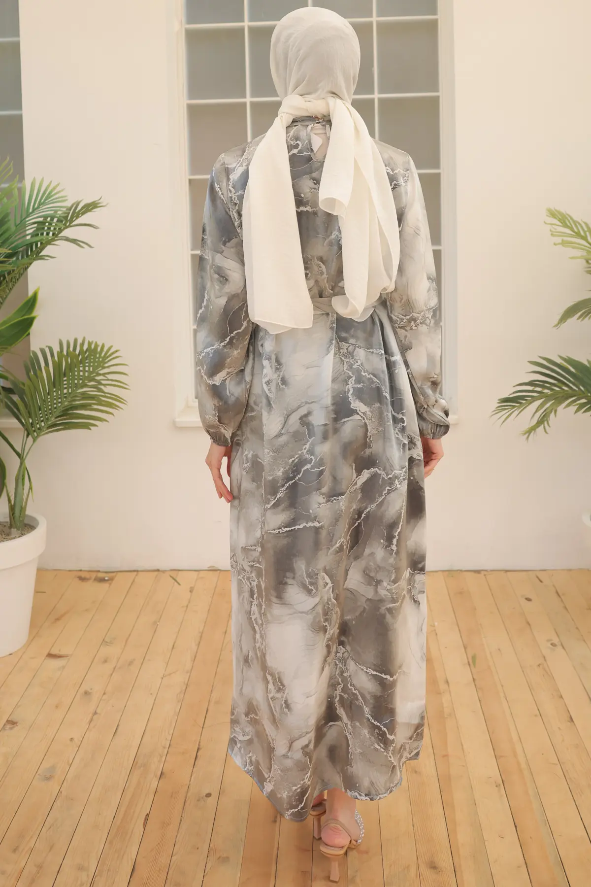 3991 Saten Tesettür Elbise Gri-detail