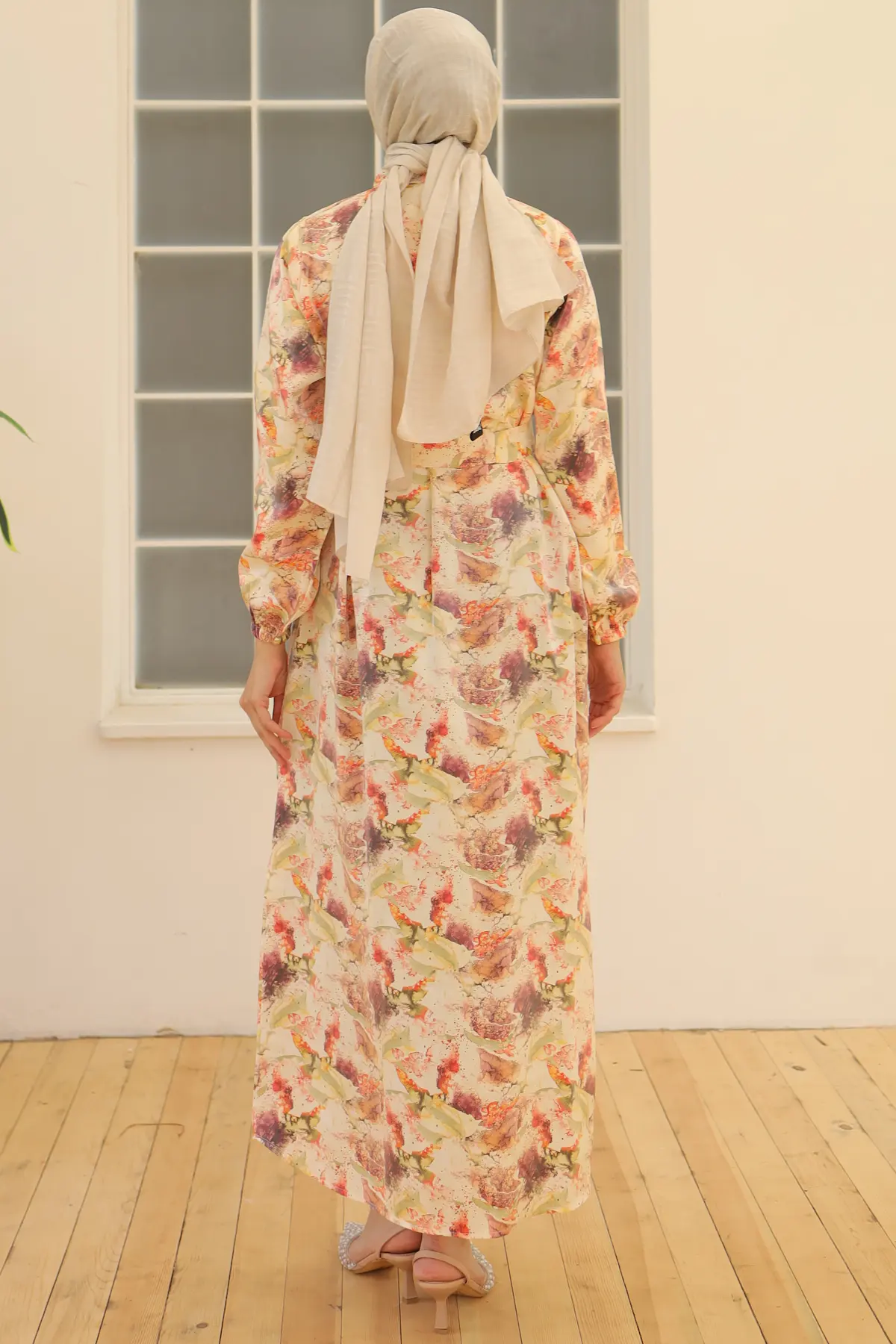 3993 Desenli Elbise Bej-detail