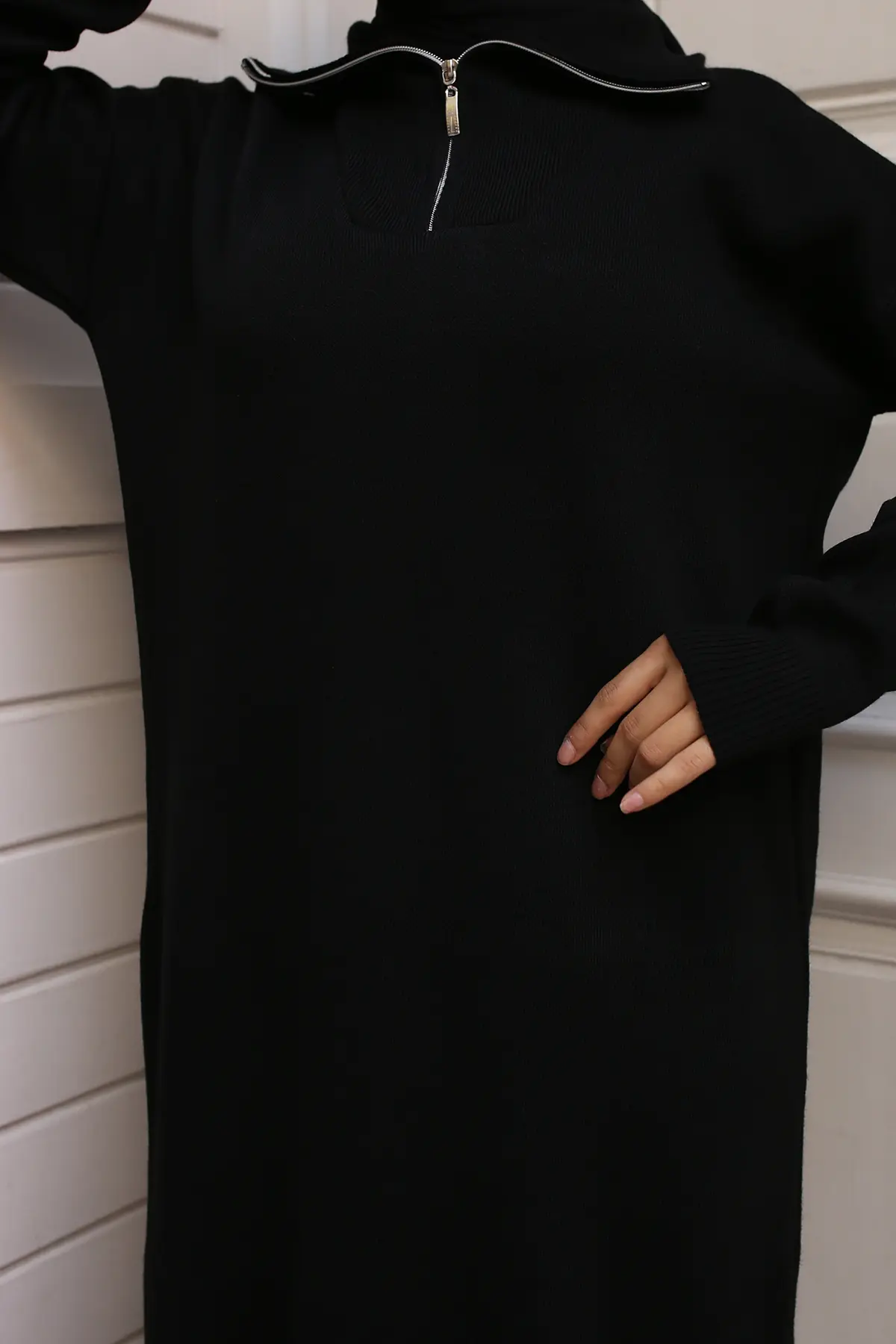 Collar Zippered Sweater Dress-detail