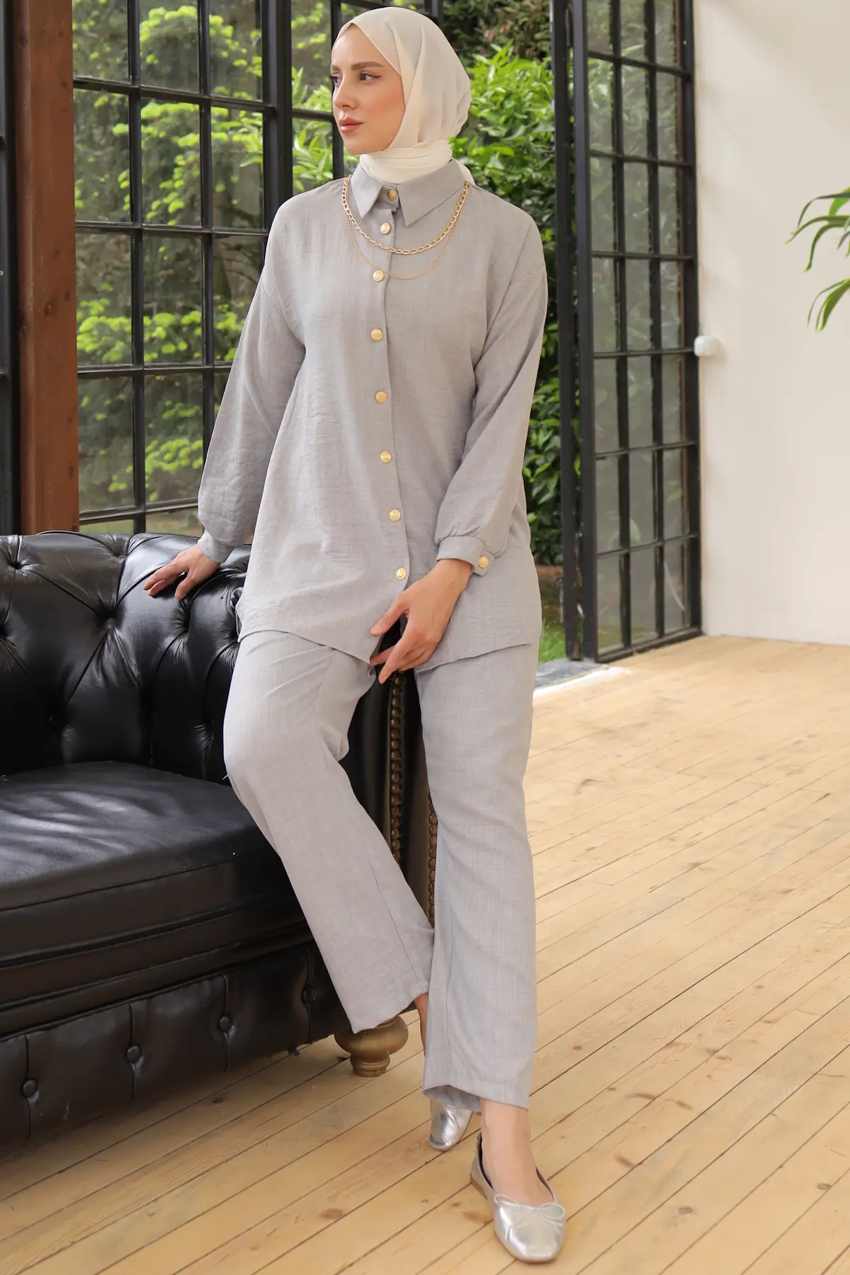 4015 Düğme Detaylı Aksesuarlı İkili Takım Gri-detail