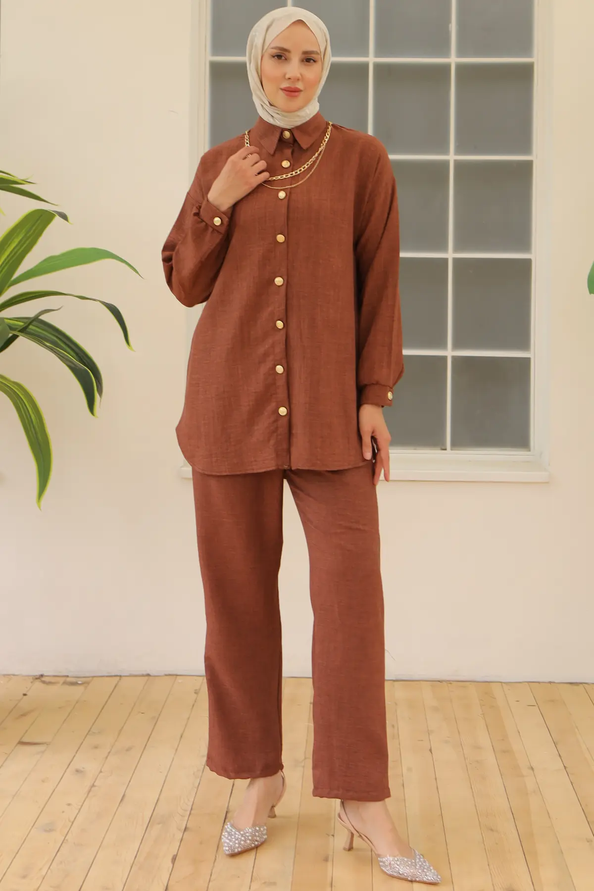 4015 Düğme Detaylı Aksesuarlı İkili Takım Kahverengi-detail