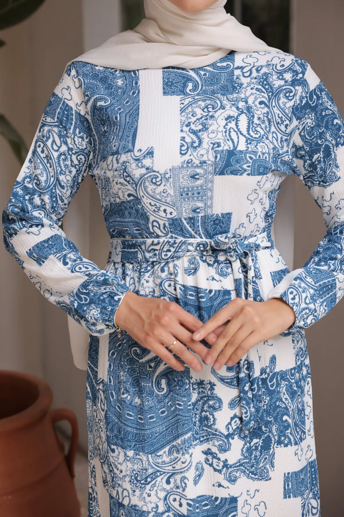 4029 Desenli Tesettür Elbise Mavi-detail