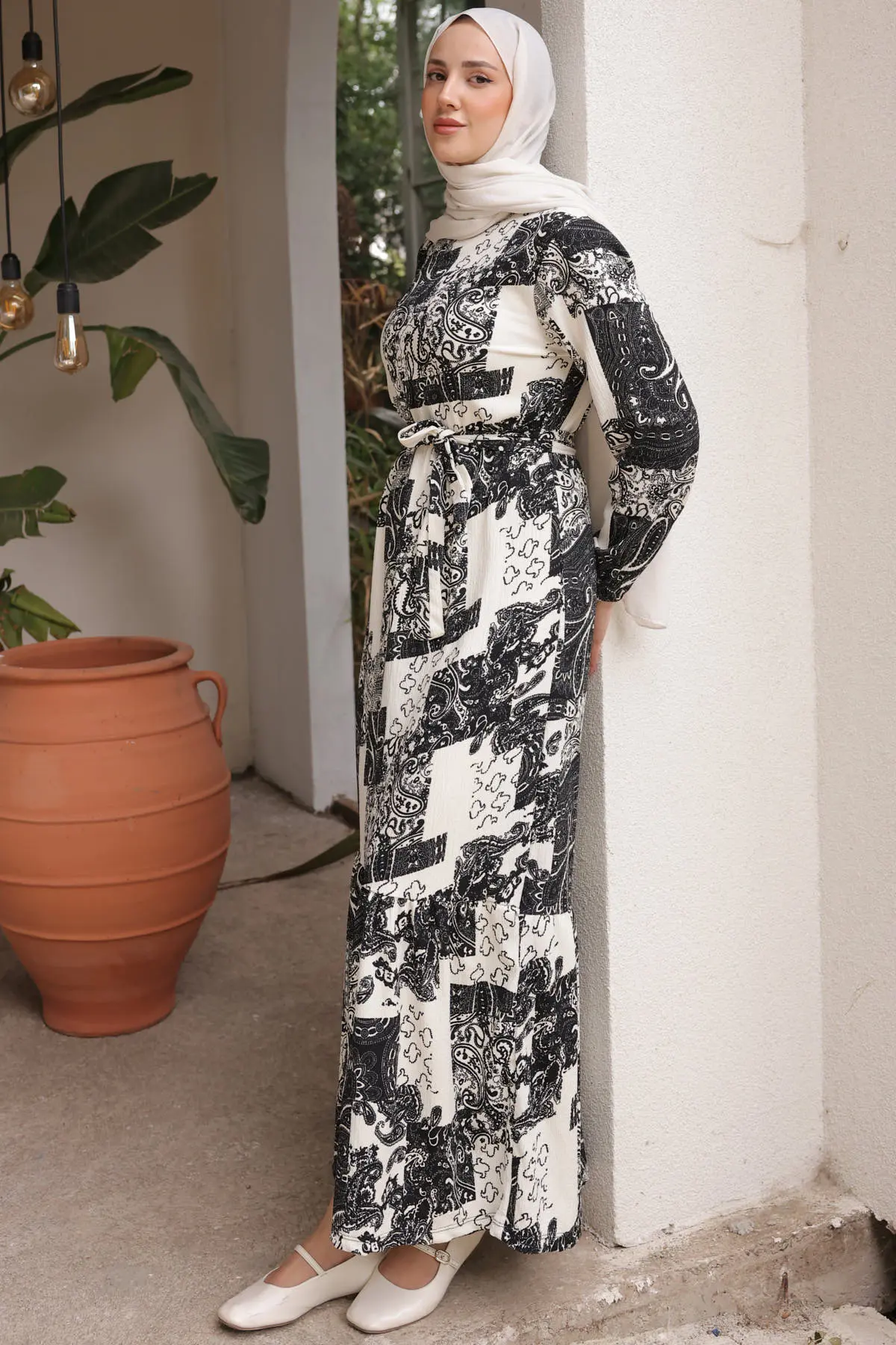 4029 Desenli Tesettür Elbise Siyah-detail