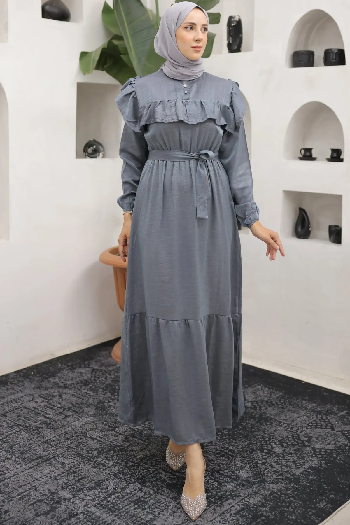 4043 Önü Fırfır Detaylı Düğmeli Elbise Gri-detail
