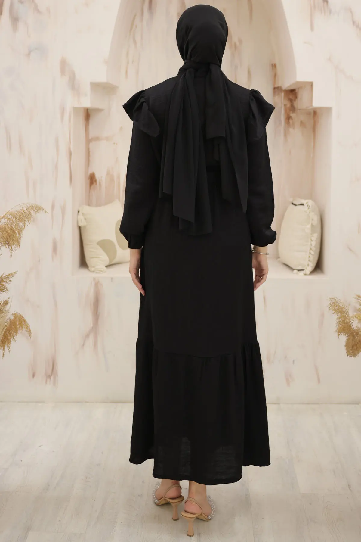 4043 Önü Fırfır Detaylı Düğmeli Elbise Siyah-detail