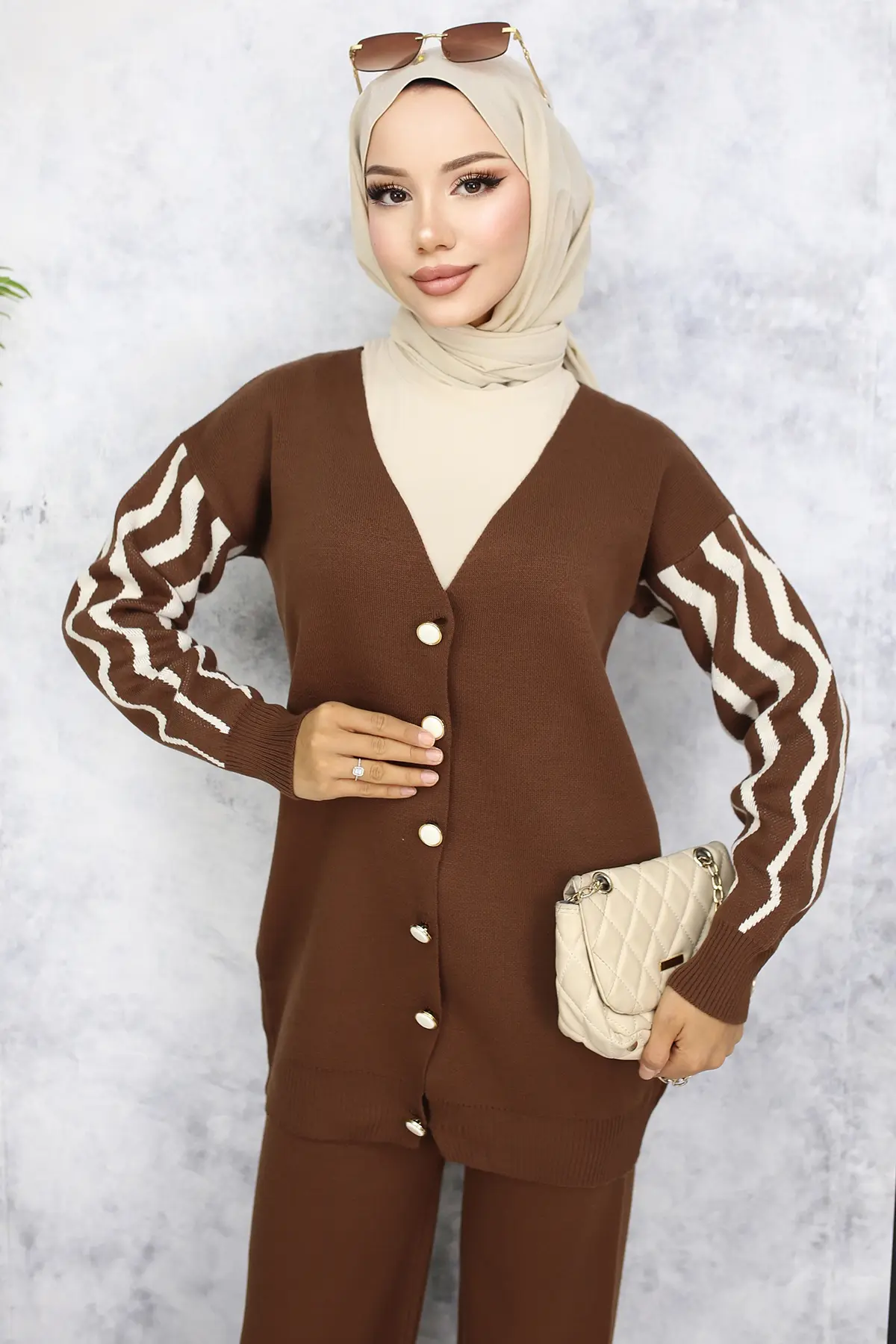 Knitwear Set With Patterned Sleeves-detail