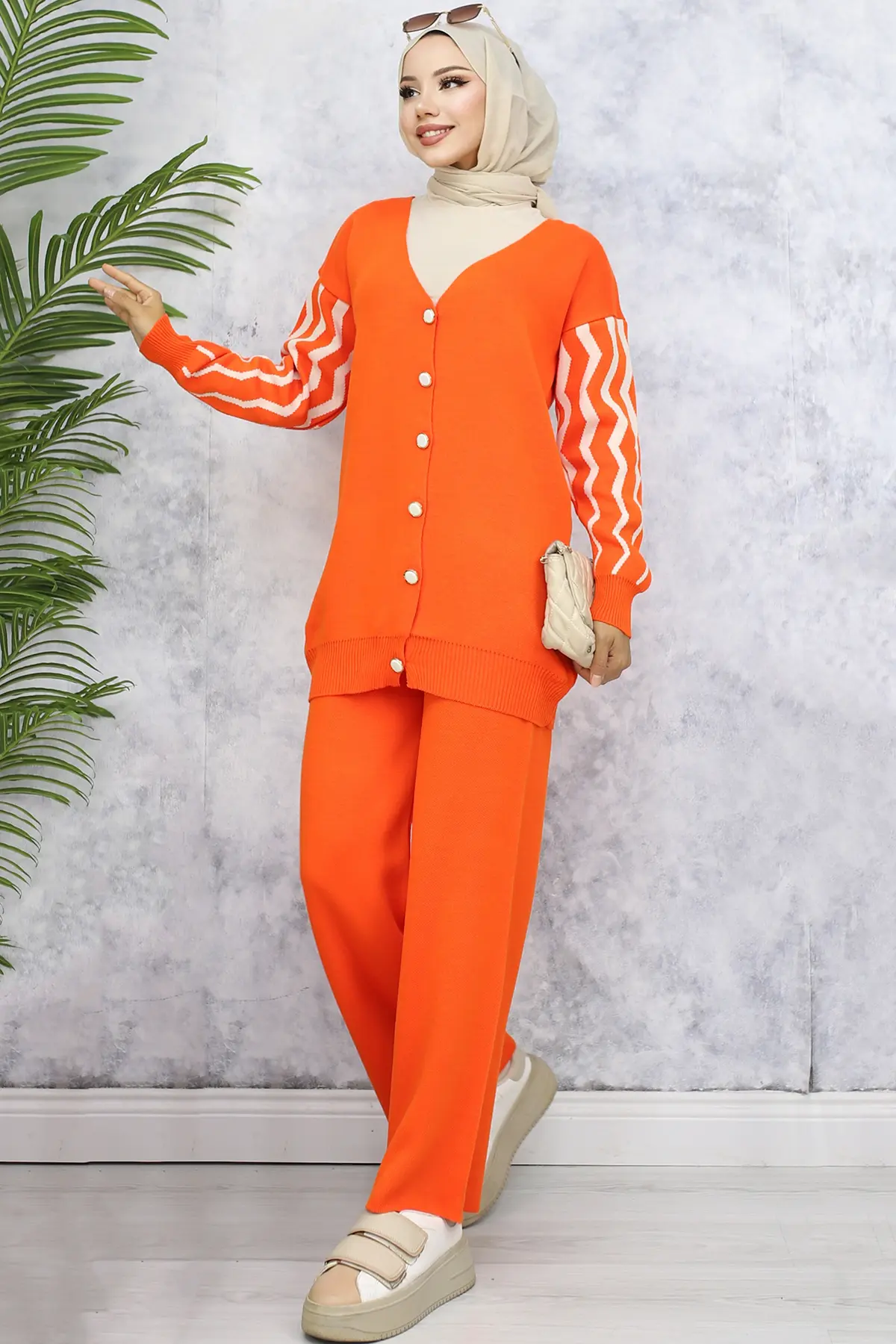 4064 Kolları Desenli Triko Takım Oranj-detail