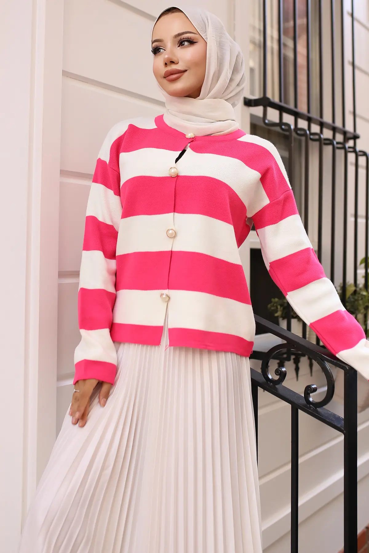 4074 Düğmeli Kısa Triko Hırka Fuşya-detail