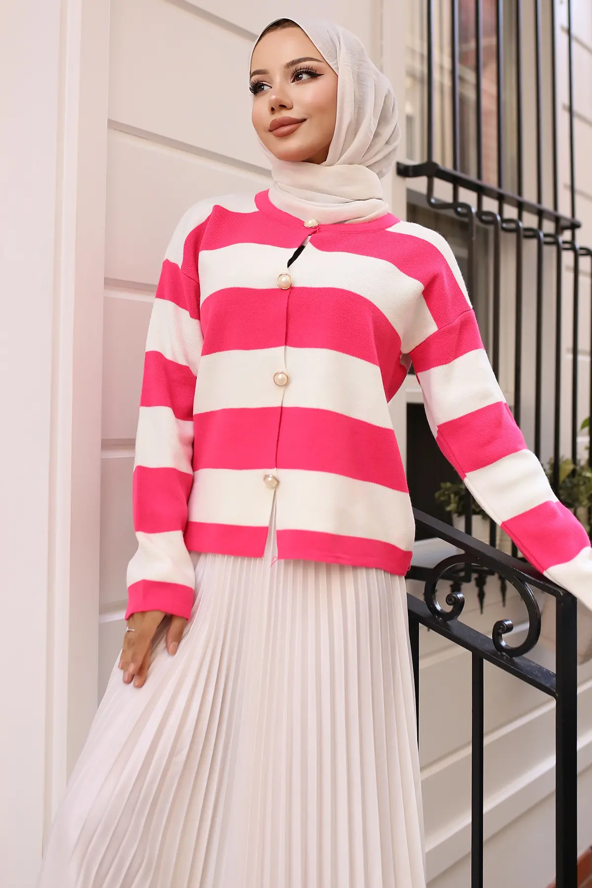 4074 Düğmeli Kısa Triko Hırka Fuşya-detail