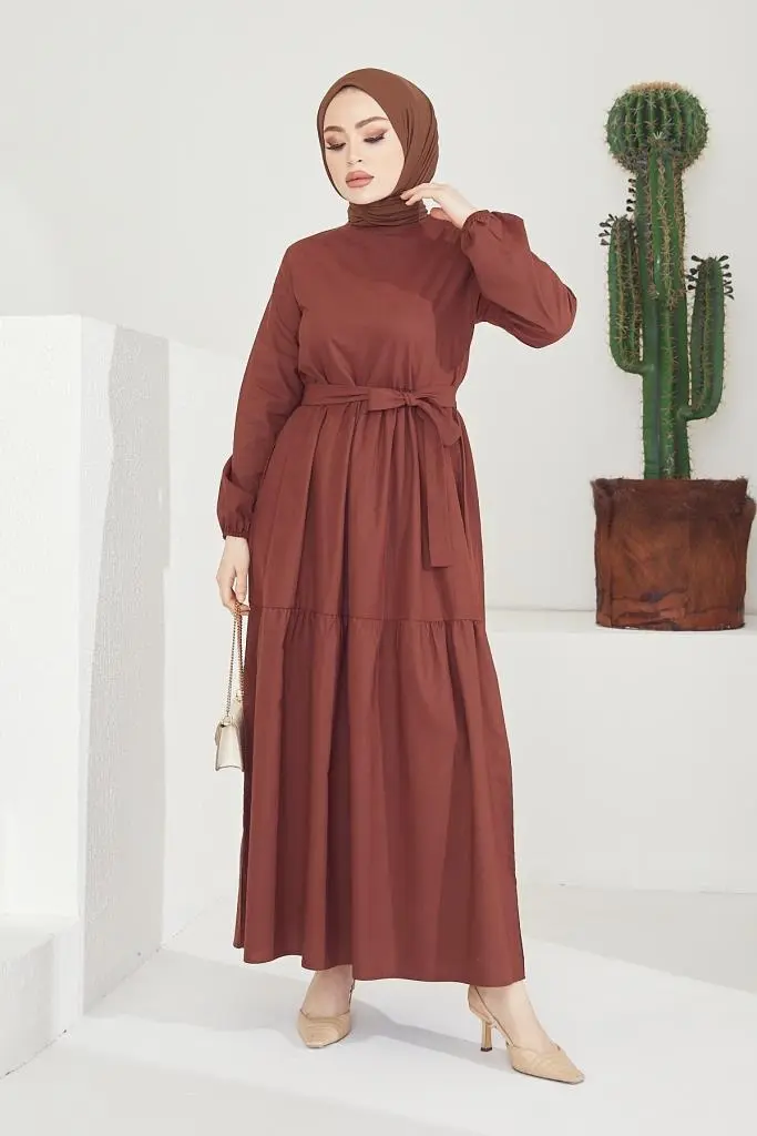 411 Sıfır Yaka Beli Kuşaklı Tesettür Elbise Kahve-detail
