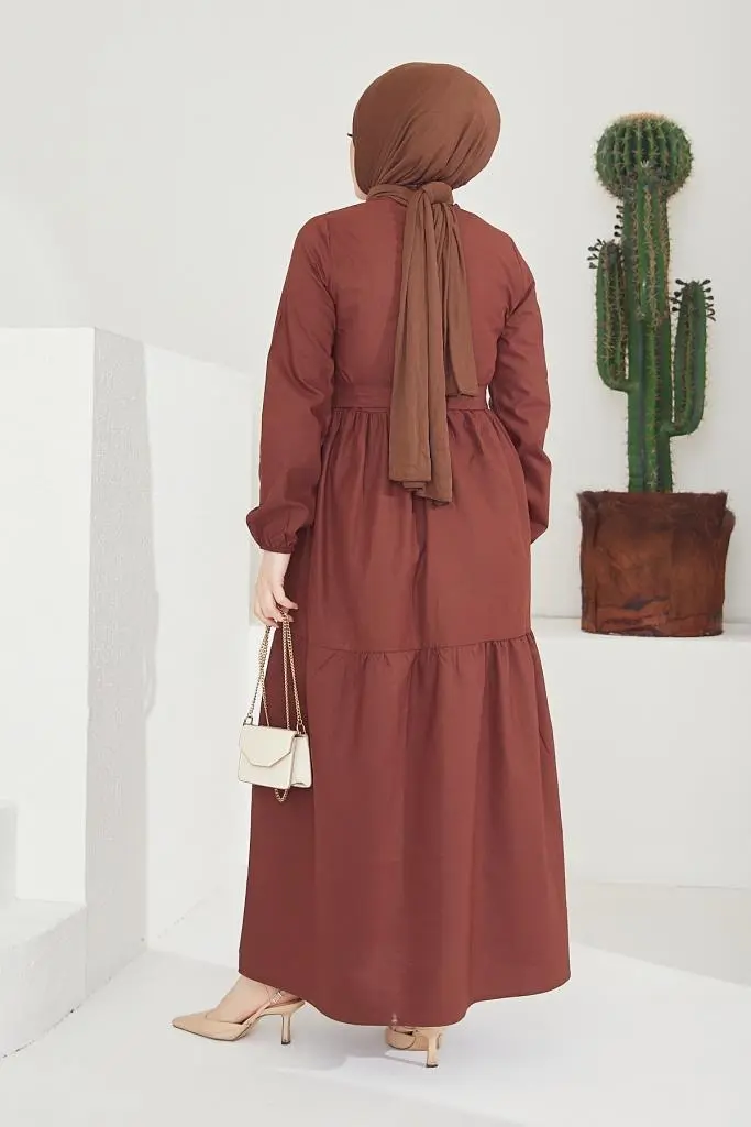 411 Sıfır Yaka Beli Kuşaklı Tesettür Elbise Kahve-detail