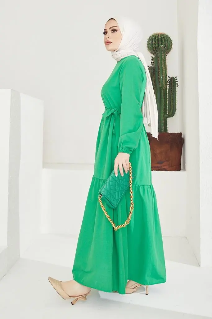 411 Sıfır Yaka Beli Kuşaklı Tesettür Elbise Yeşil-detail