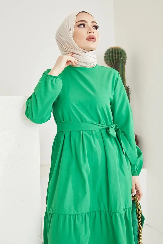 411 Sıfır Yaka Beli Kuşaklı Tesettür Elbise Yeşil-detail