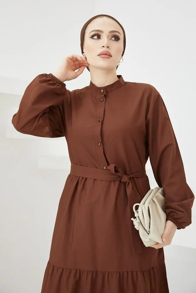 428 Hakim Yaka Düğmeli Tesettür Elbise Kahve-detail