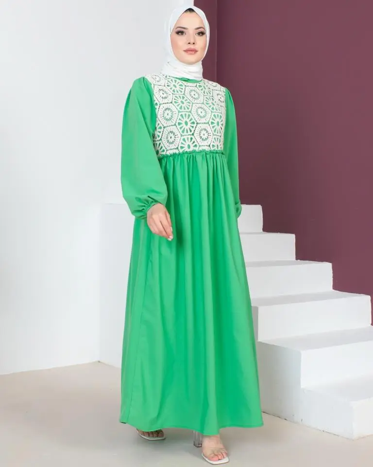 449 Dantel Detaylı Tesettür Elbise Yeşil-detail