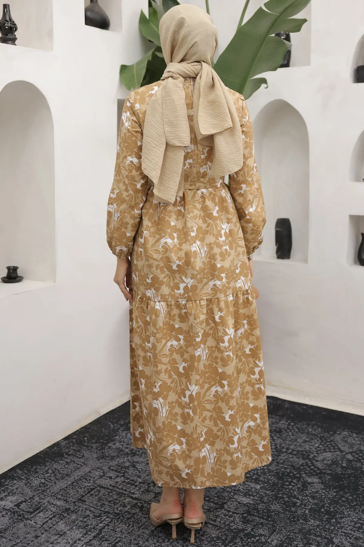 451 Desenli Elbise Bej-detail