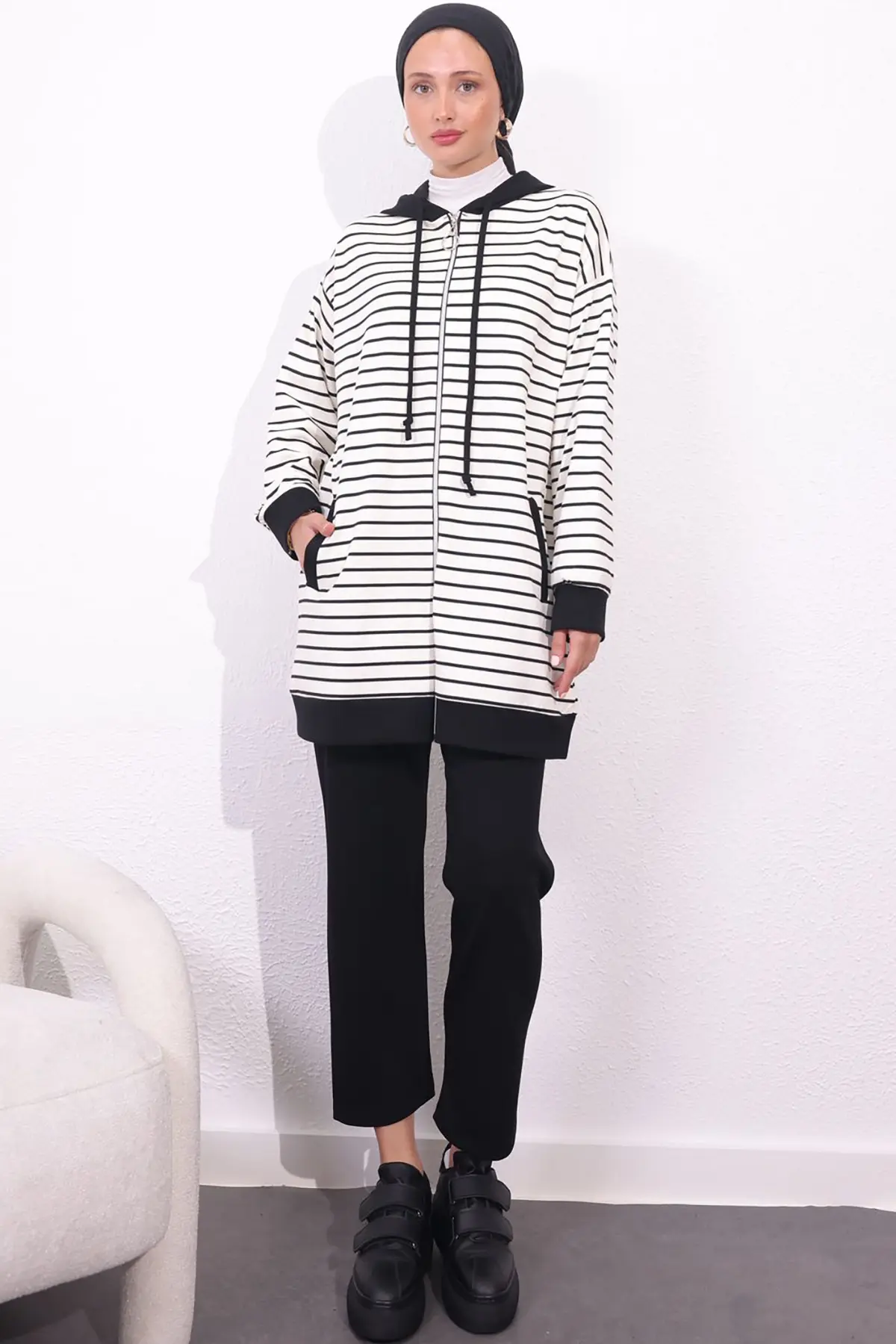 4513 Çizgili İkili Takım Ekru-detail