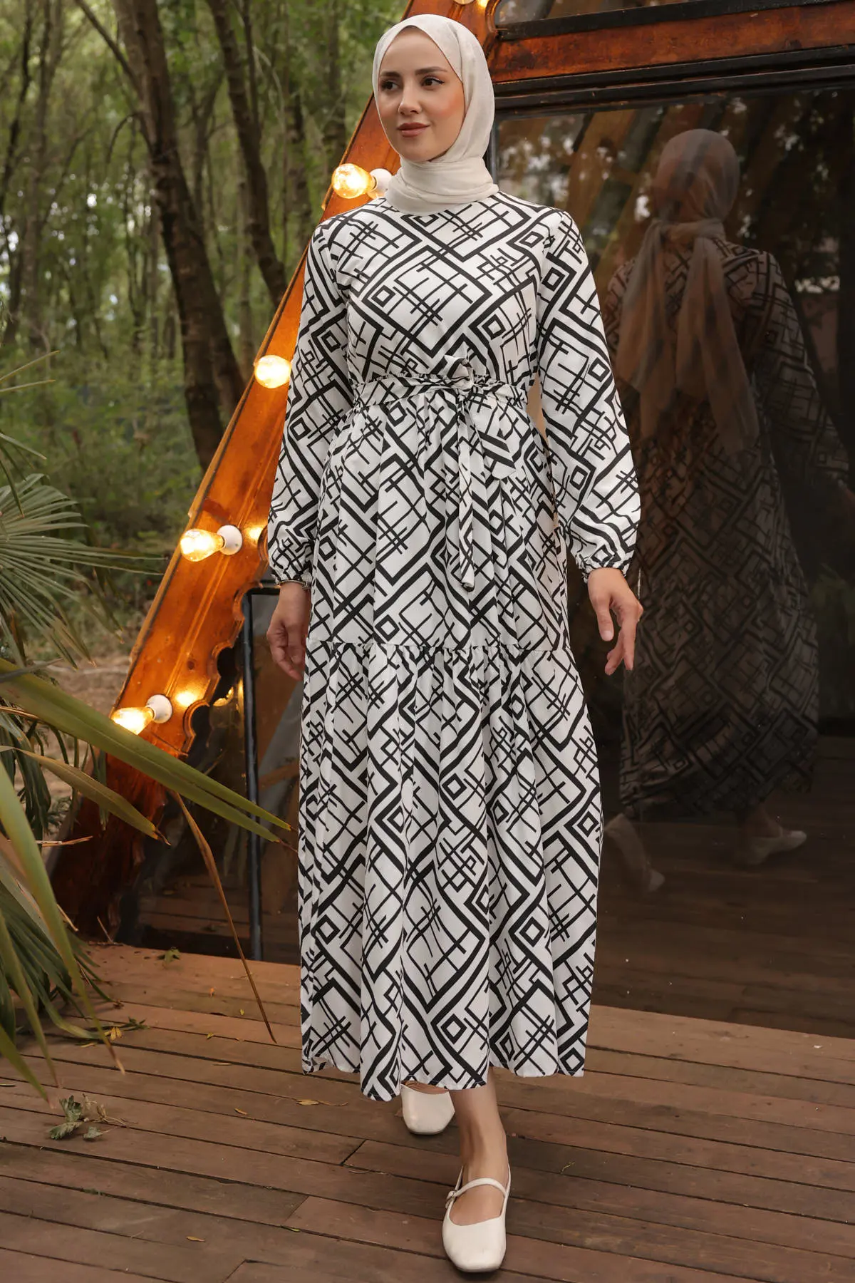 Patterned Hijab Dress-detail