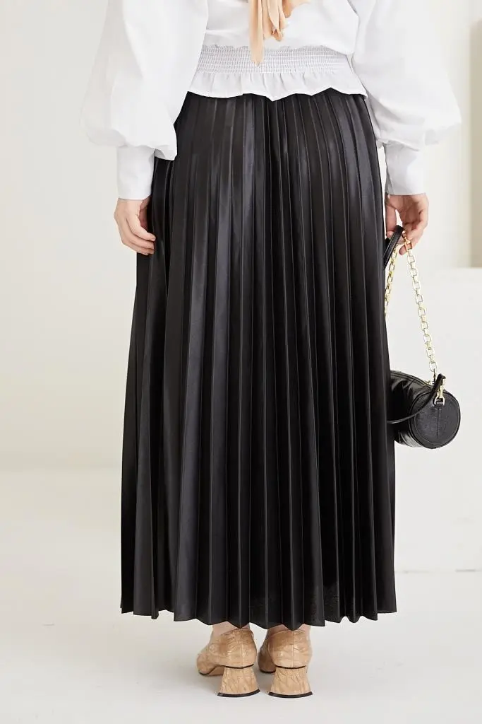 4538 Beli Lastikli Pileli Tesettür Etek Siyah-detail