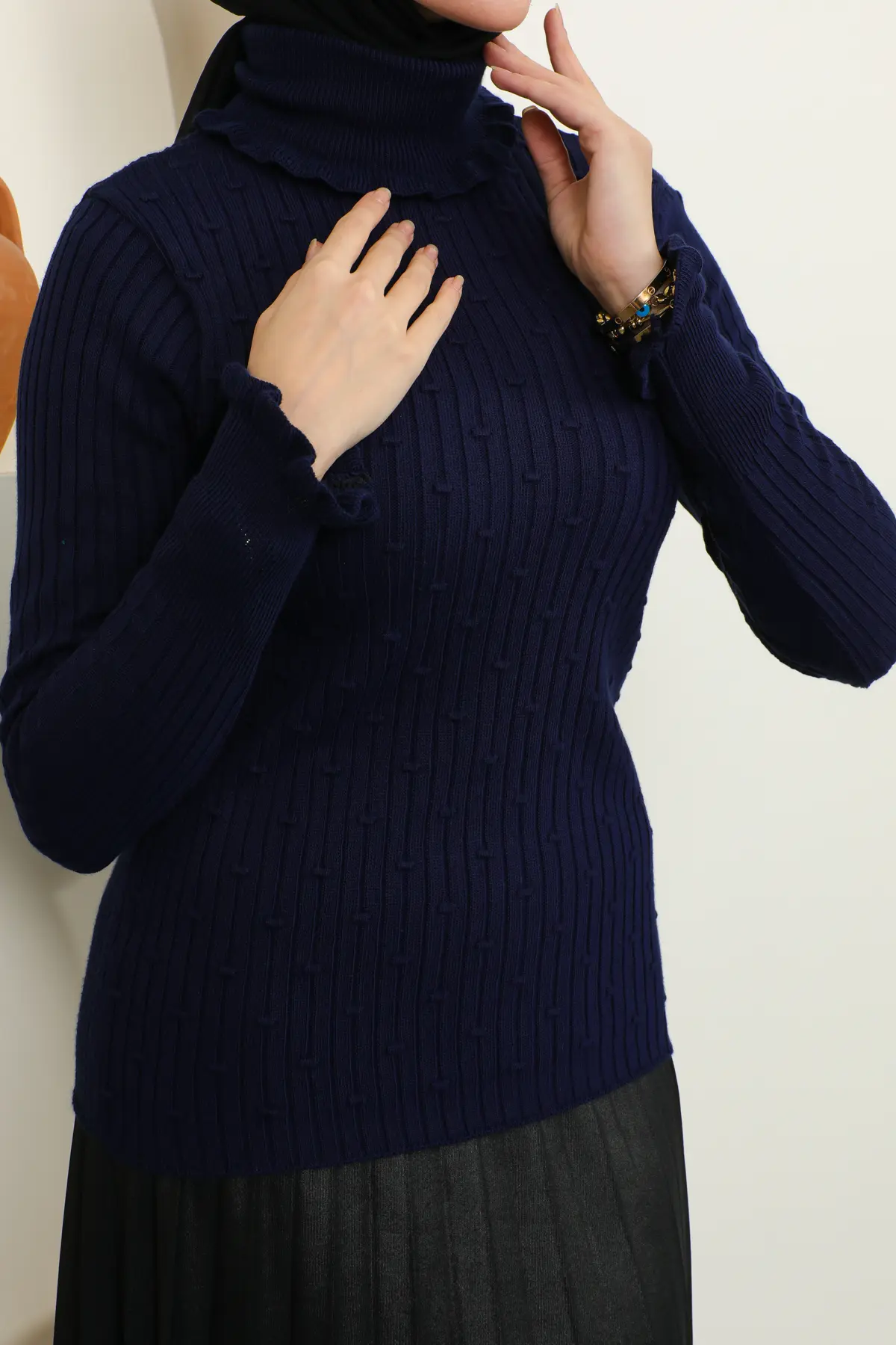 5016 Boğazı Ve Kolu Fırfırlı Balıkçı Yaka Triko Bady Lacivert-detail