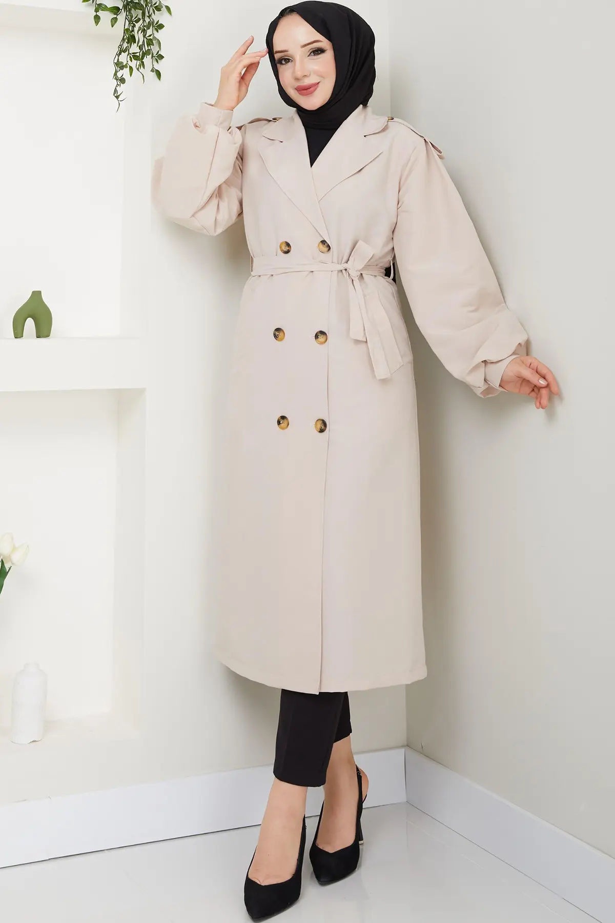 Belted Trench Coat-detail