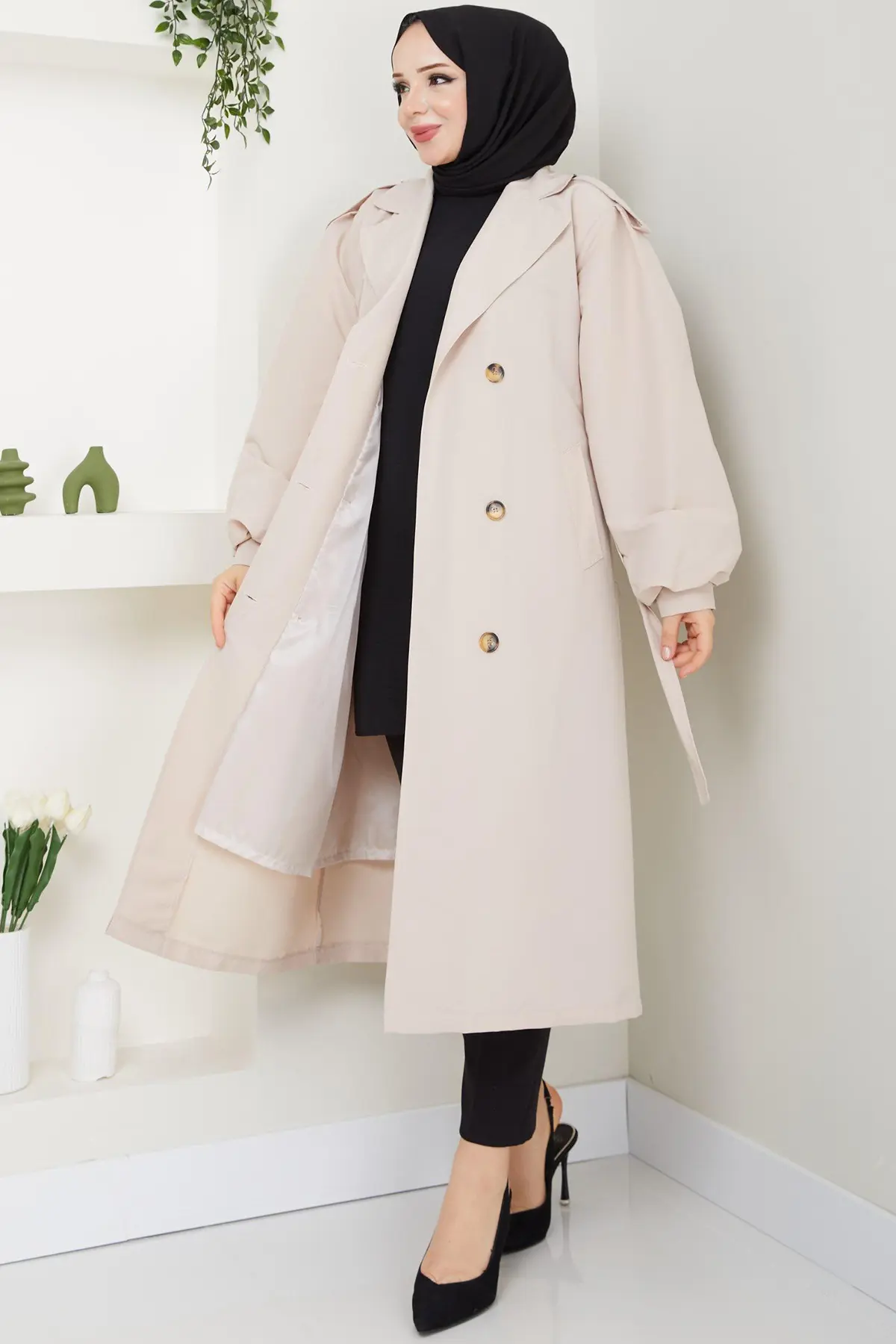 Belted Trench Coat-detail