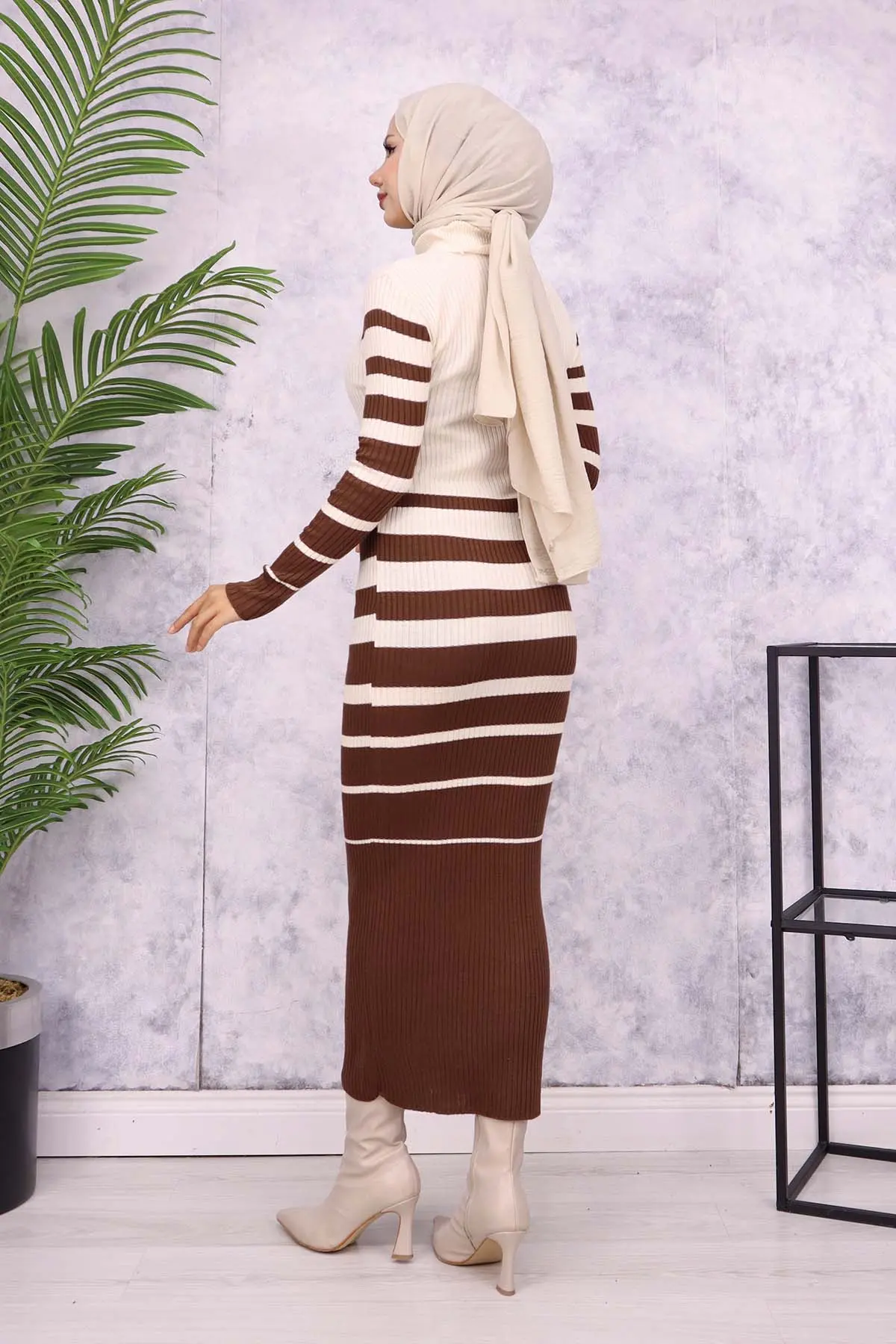 6041 Balıkçı Yaka Triko Elbise Kahverengi-detail