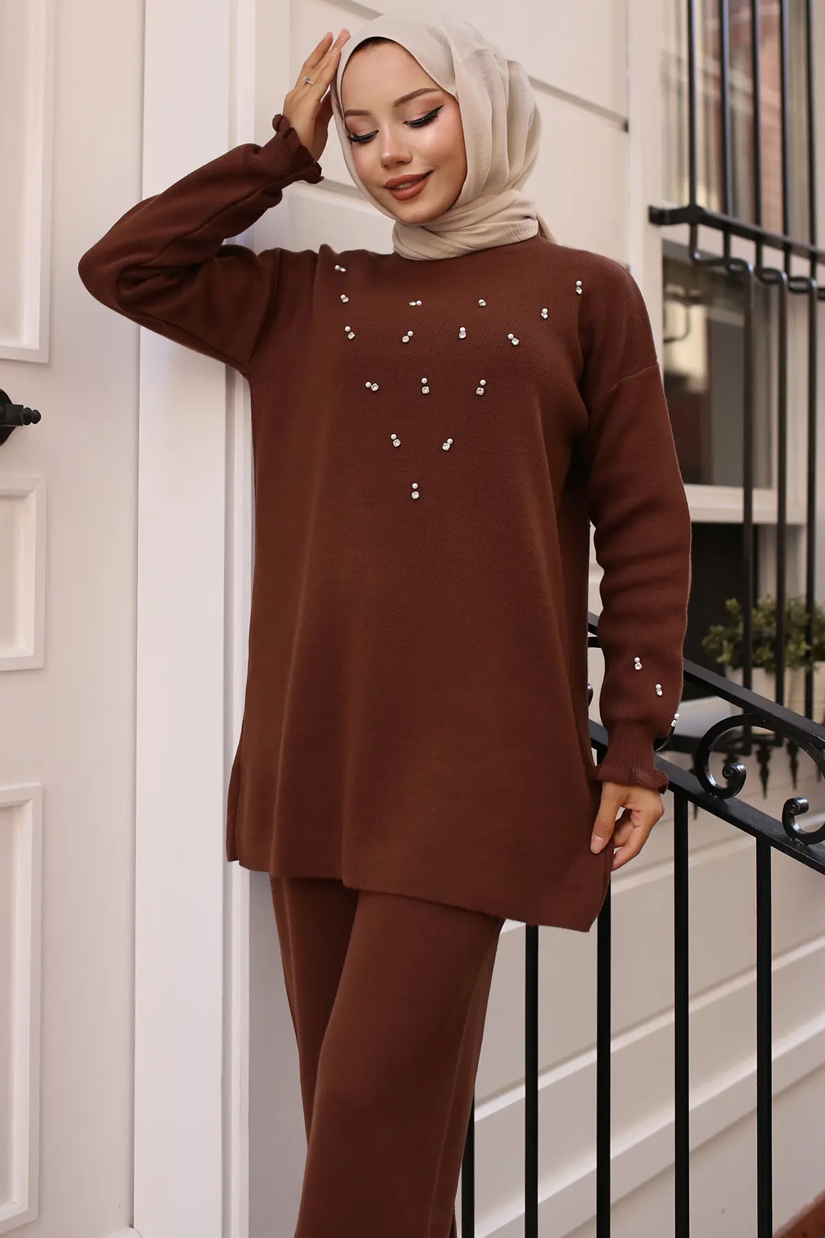 6077 Taş Detaylı Triko Takım Kahverengi-detail