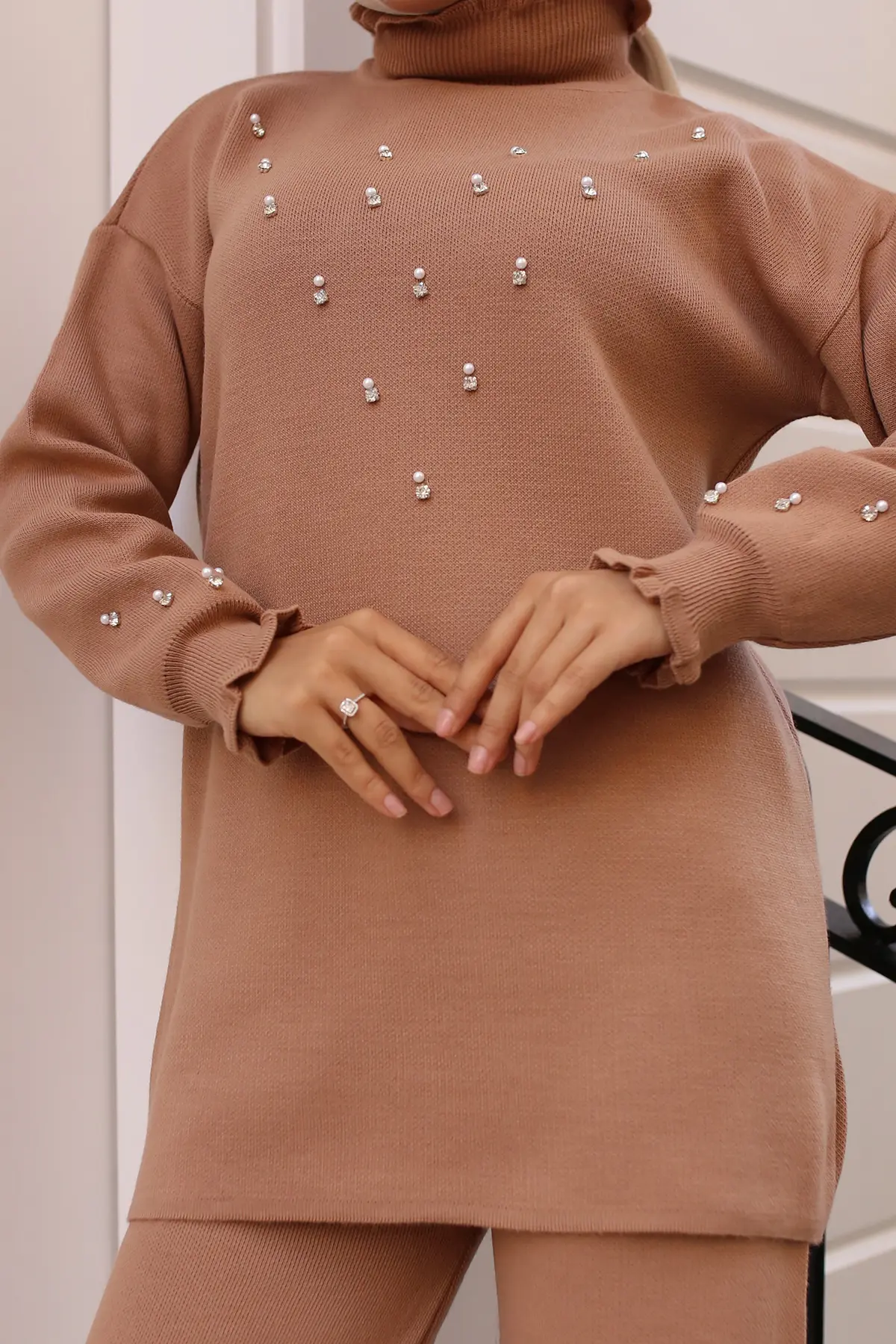 6077 Taş Detaylı Triko Takım Vizon-detail