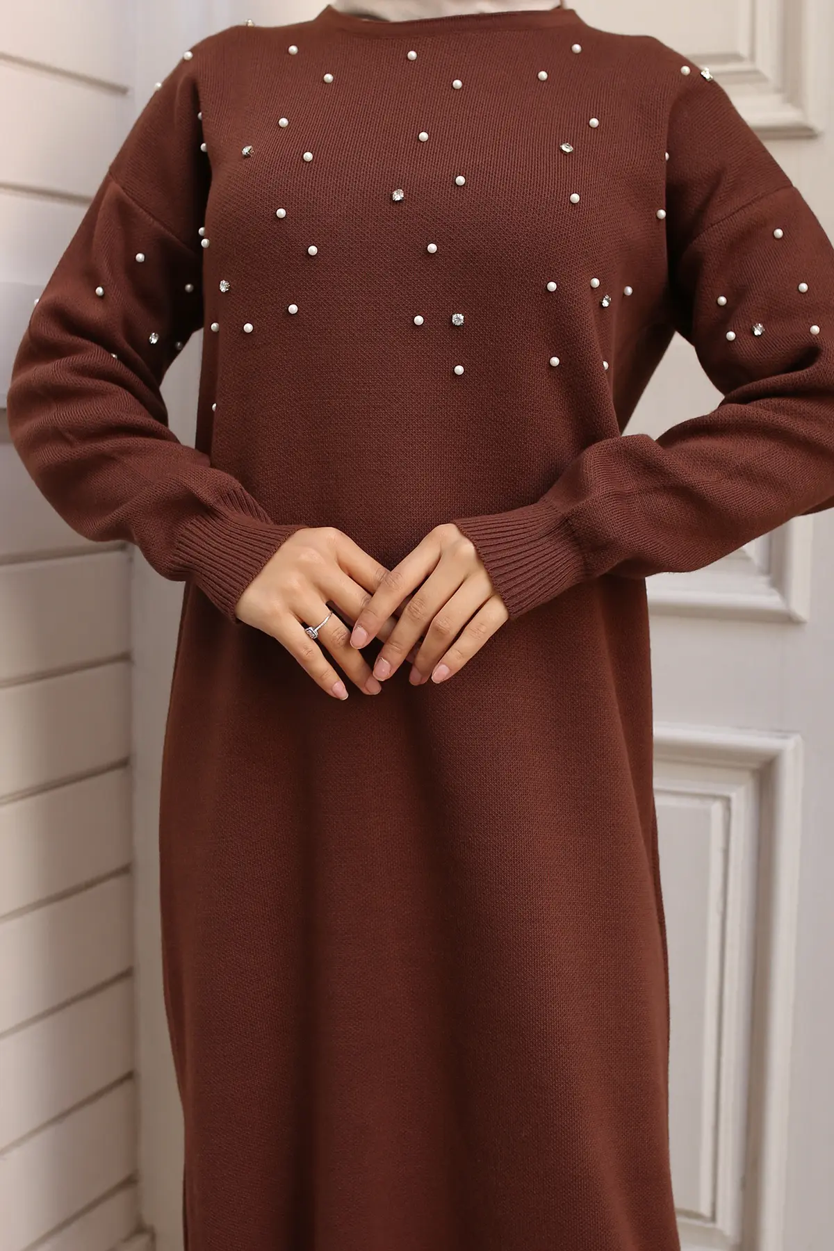 6079 İnci Detaylı Triko Elbise Kahverengi-detail