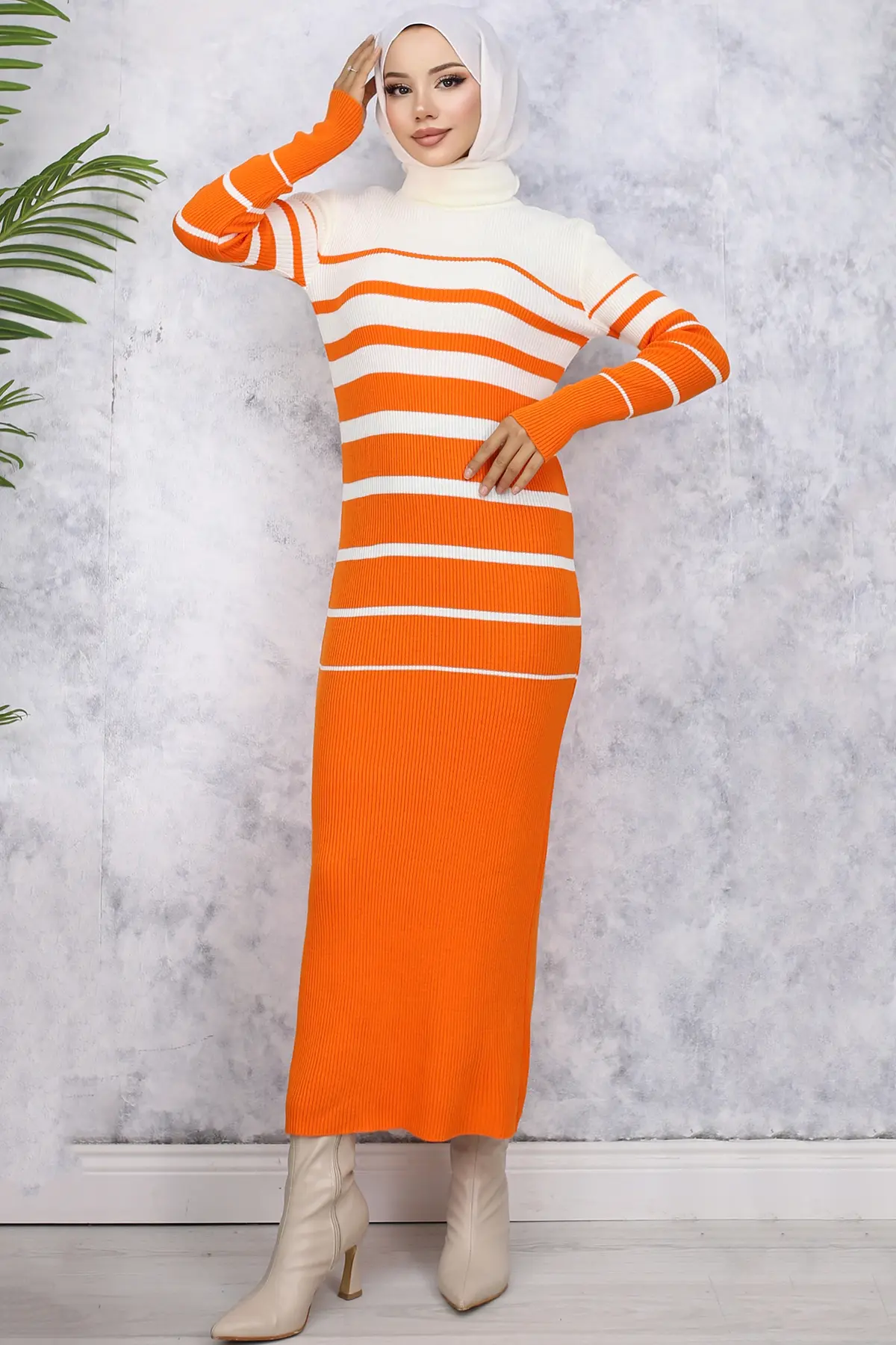 Turtleneck Knitwear Dress-detail