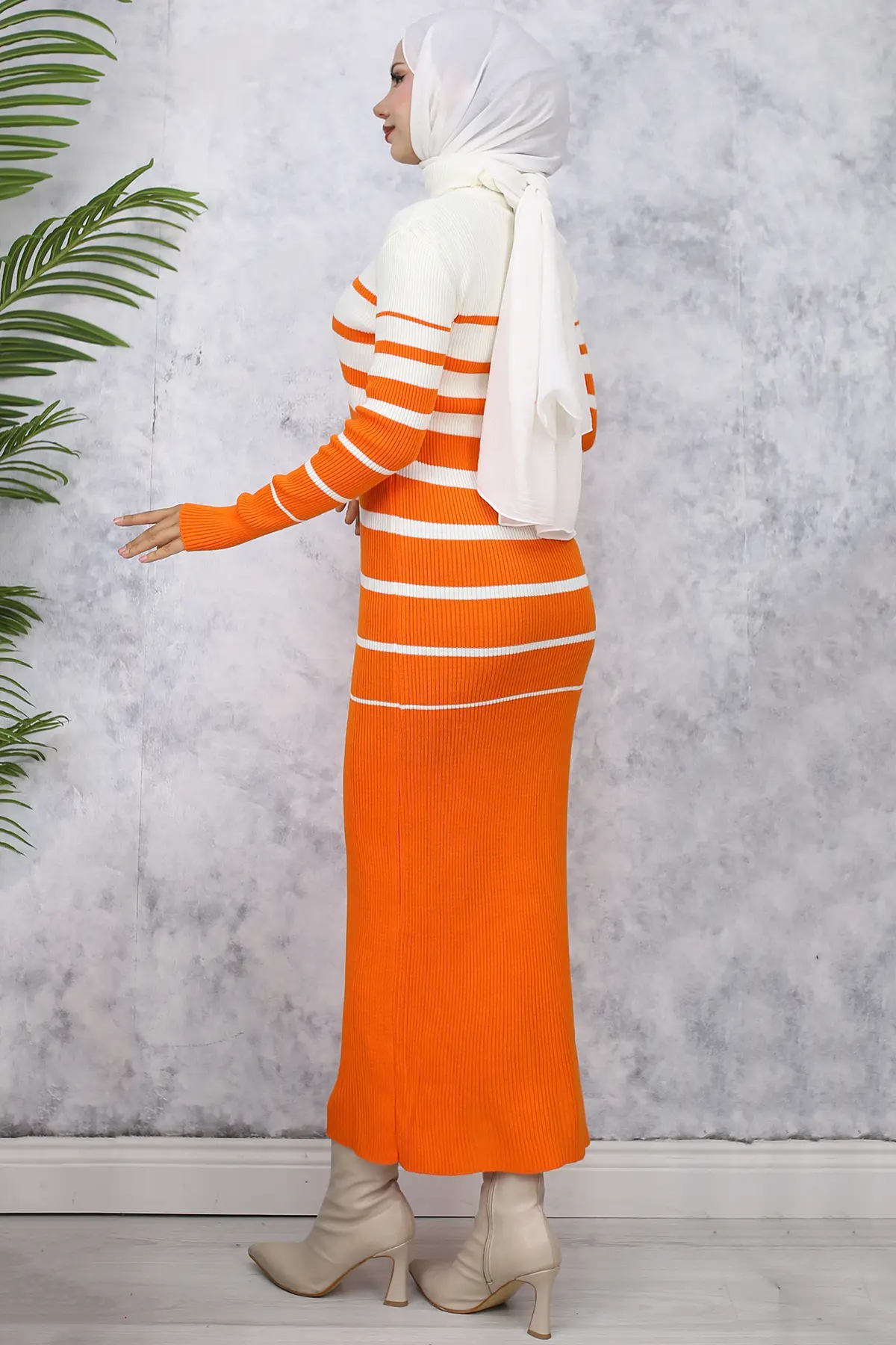 Turtleneck Knitwear Dress-detail