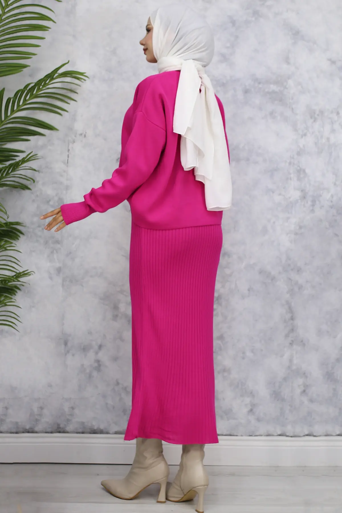 6110 Balıkçı Yaka Broş Detaylı Jile Triko Takım Fuşya-detail