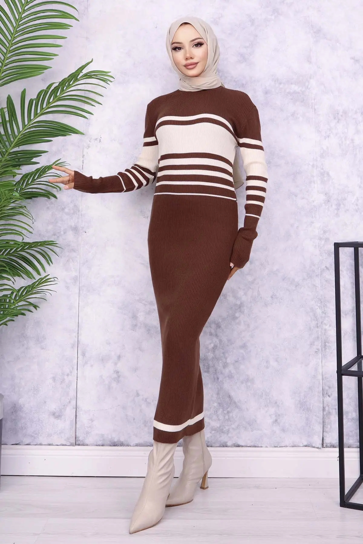 6146 Balıkçı Yaka Triko Elbise Kahverengi-detail