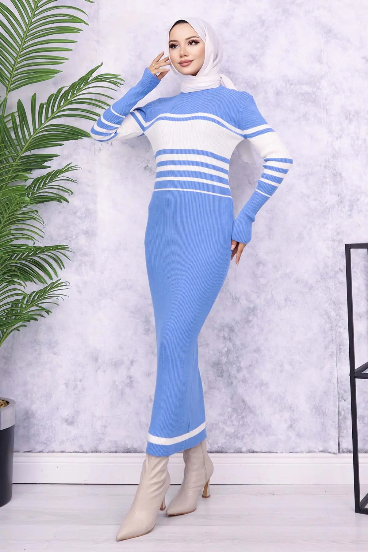 Turtleneck Sweater Dress-detail