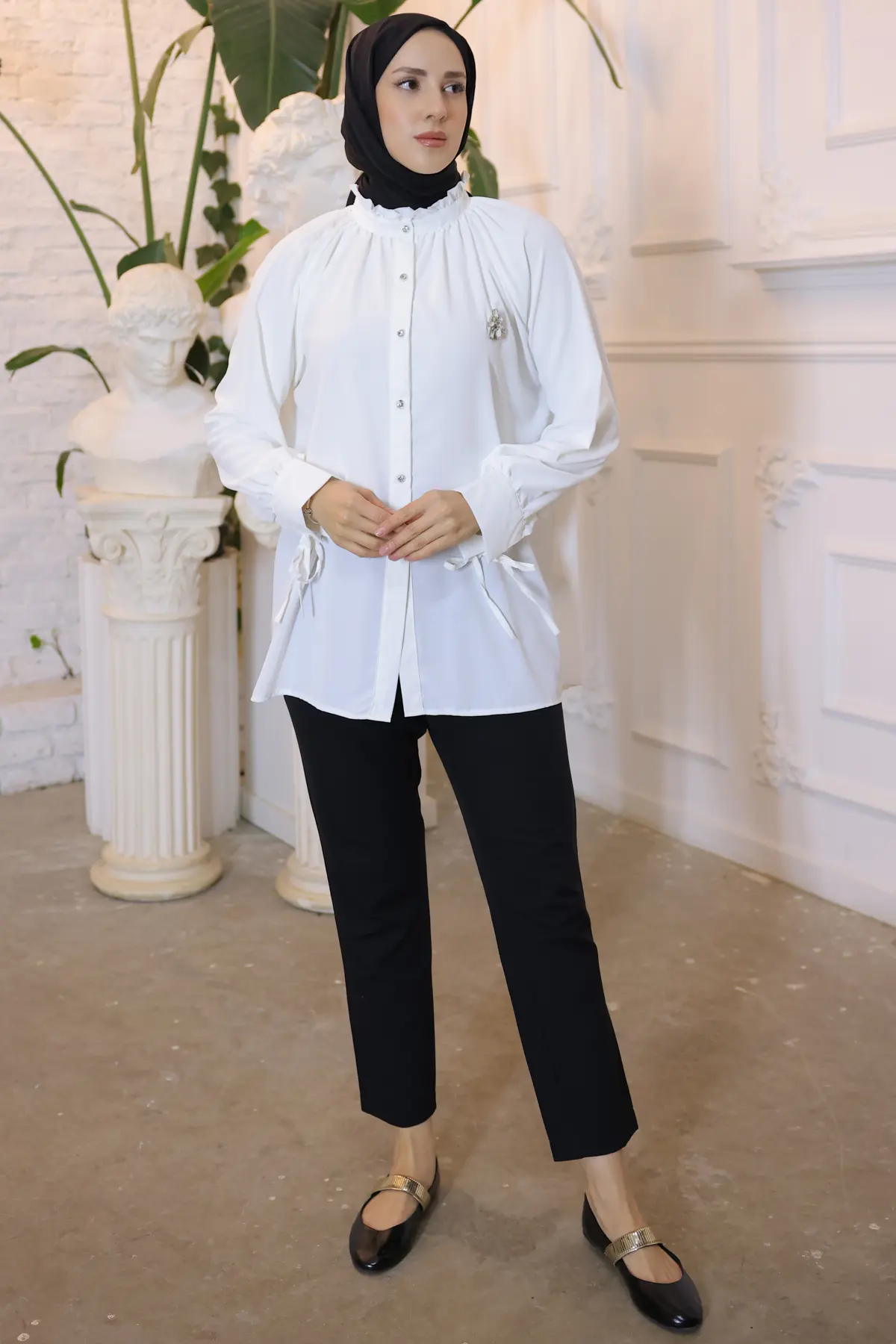 61639 Broşlu Gömlek Ekru-detail