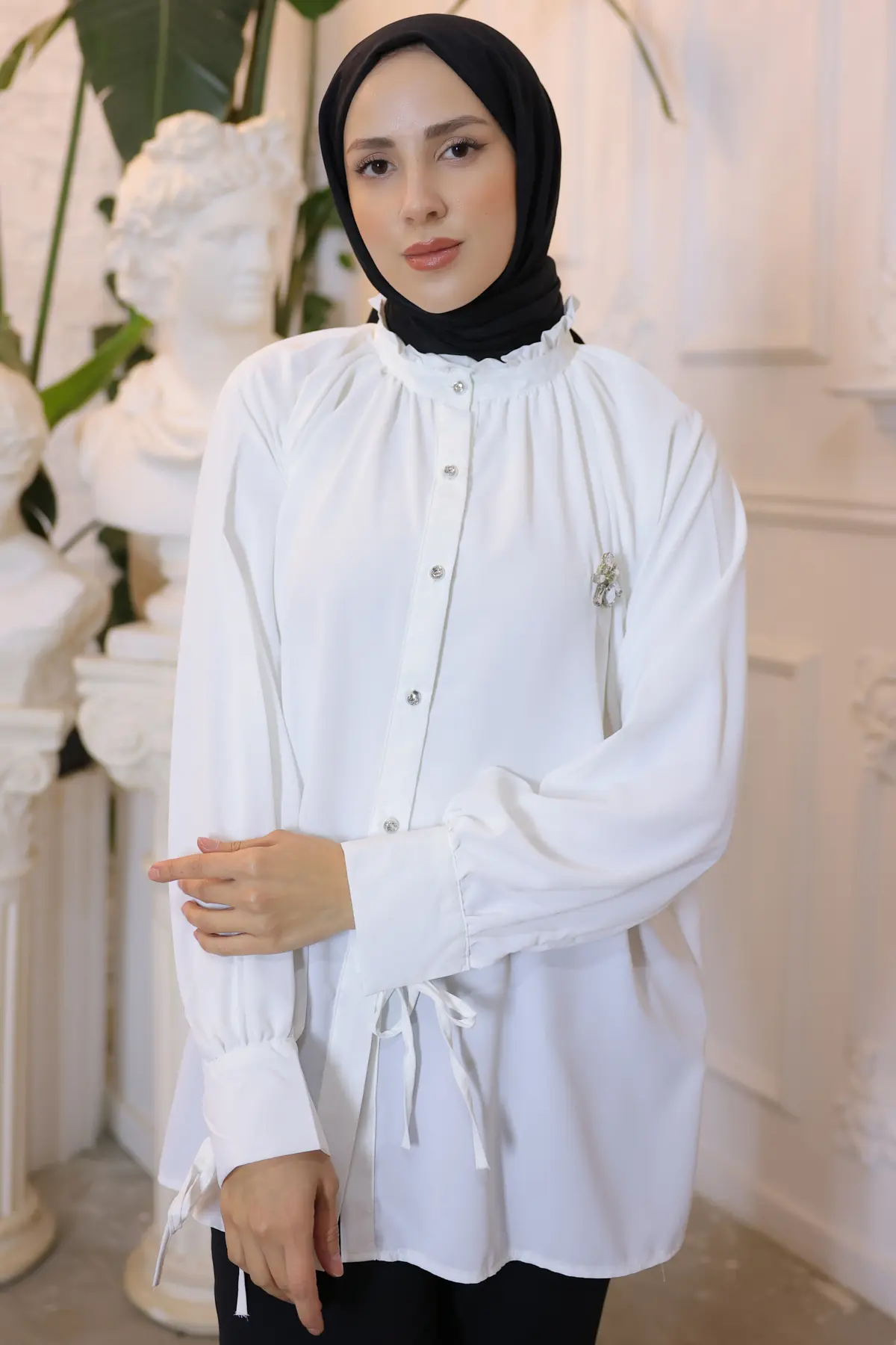 61639 Broşlu Gömlek Ekru-detail