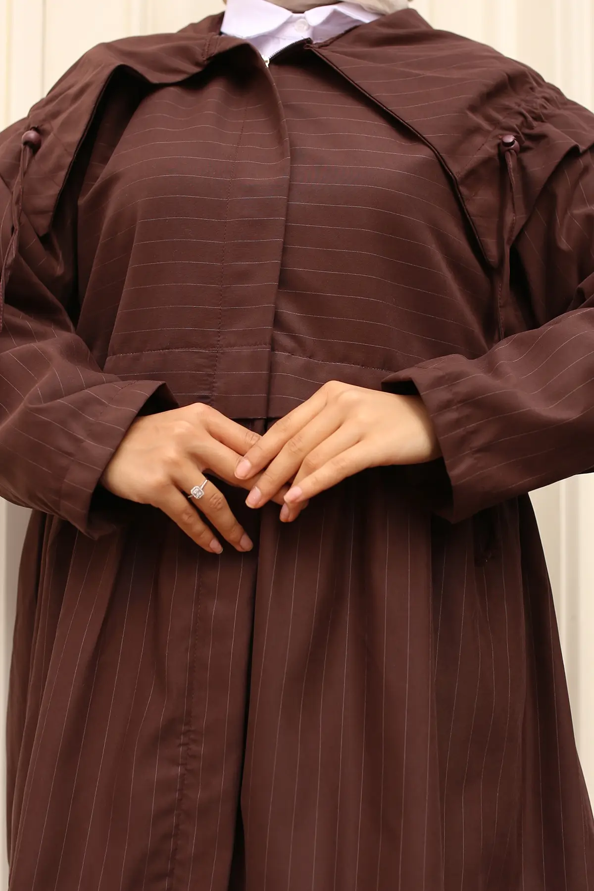 Trench Coat With Collar-detail