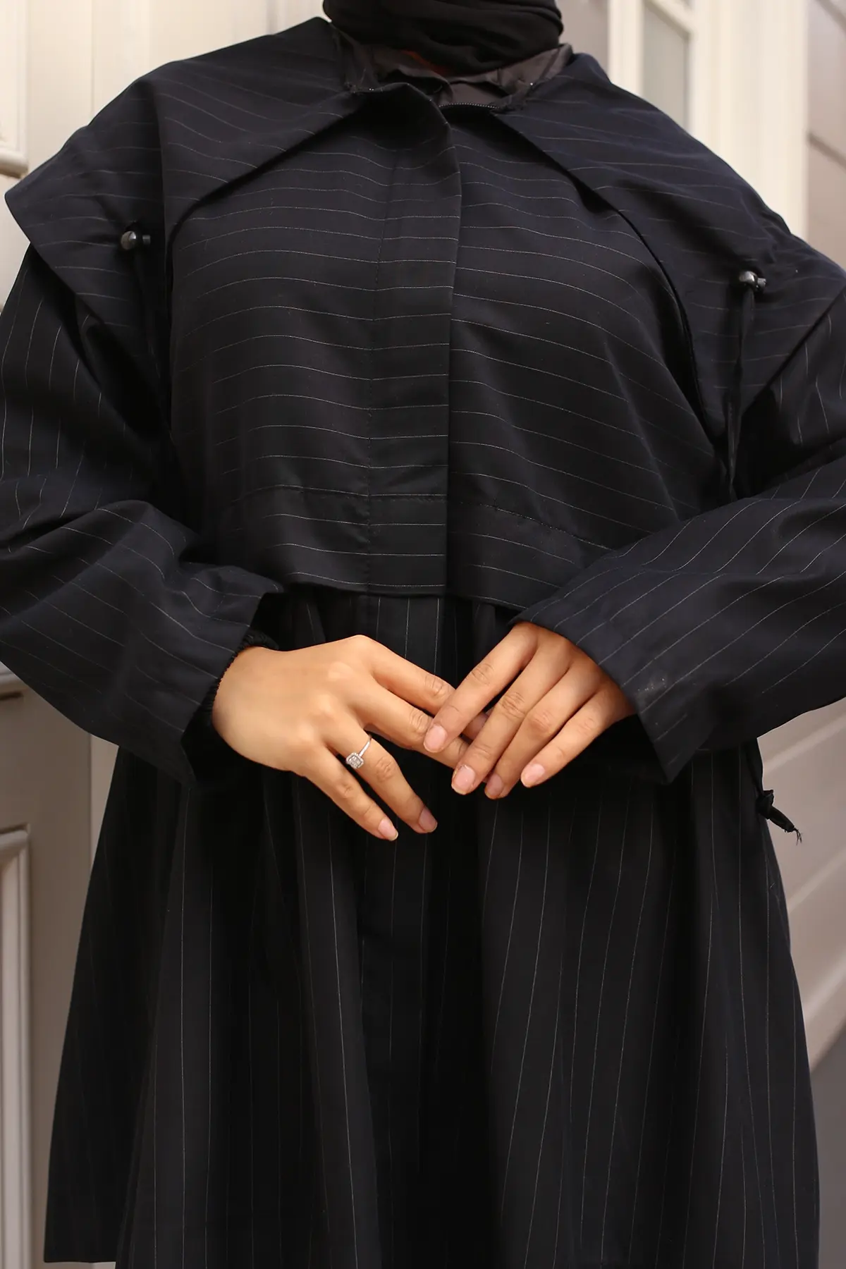 Trench Coat With Collar-detail