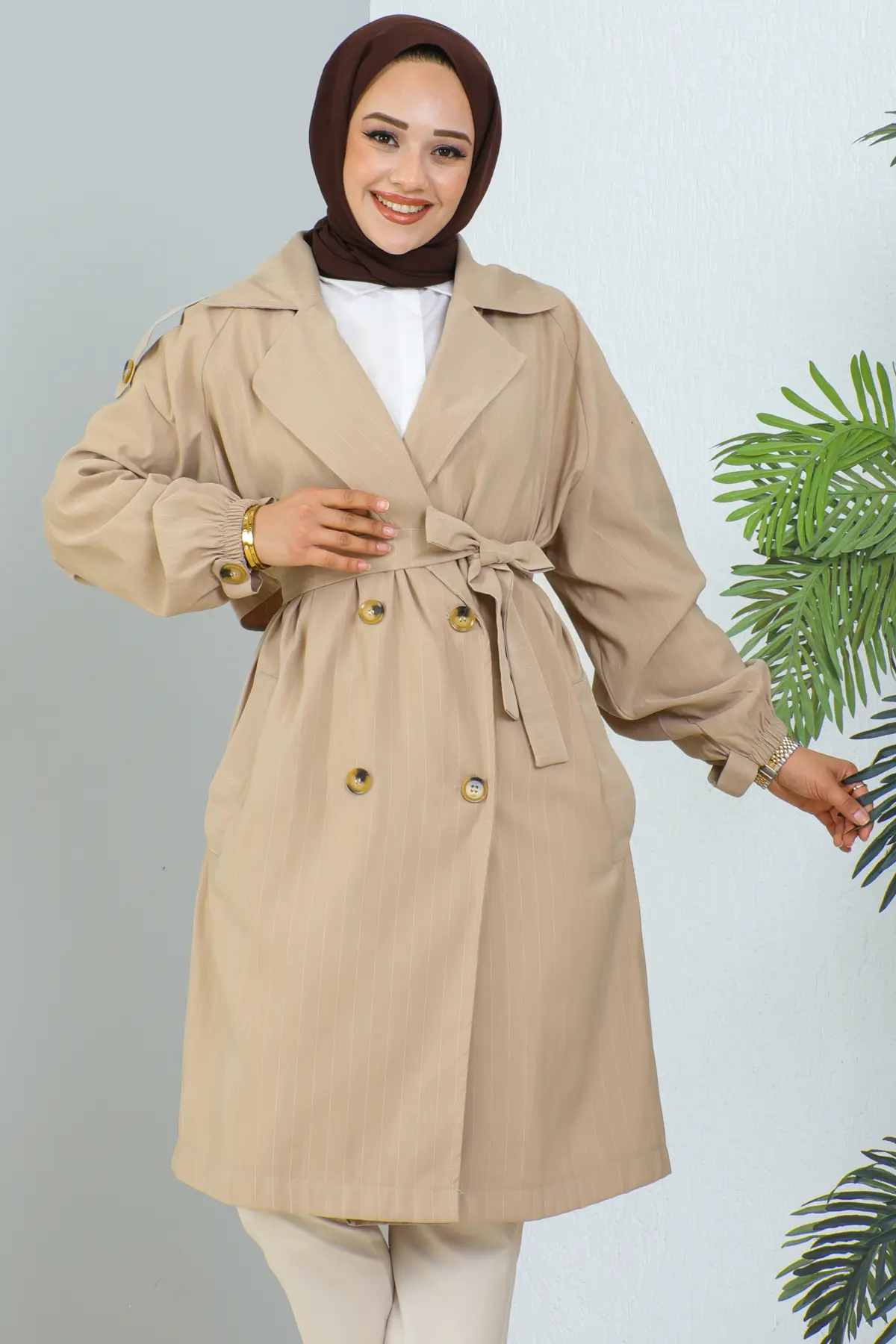 New Trench Coat-detail