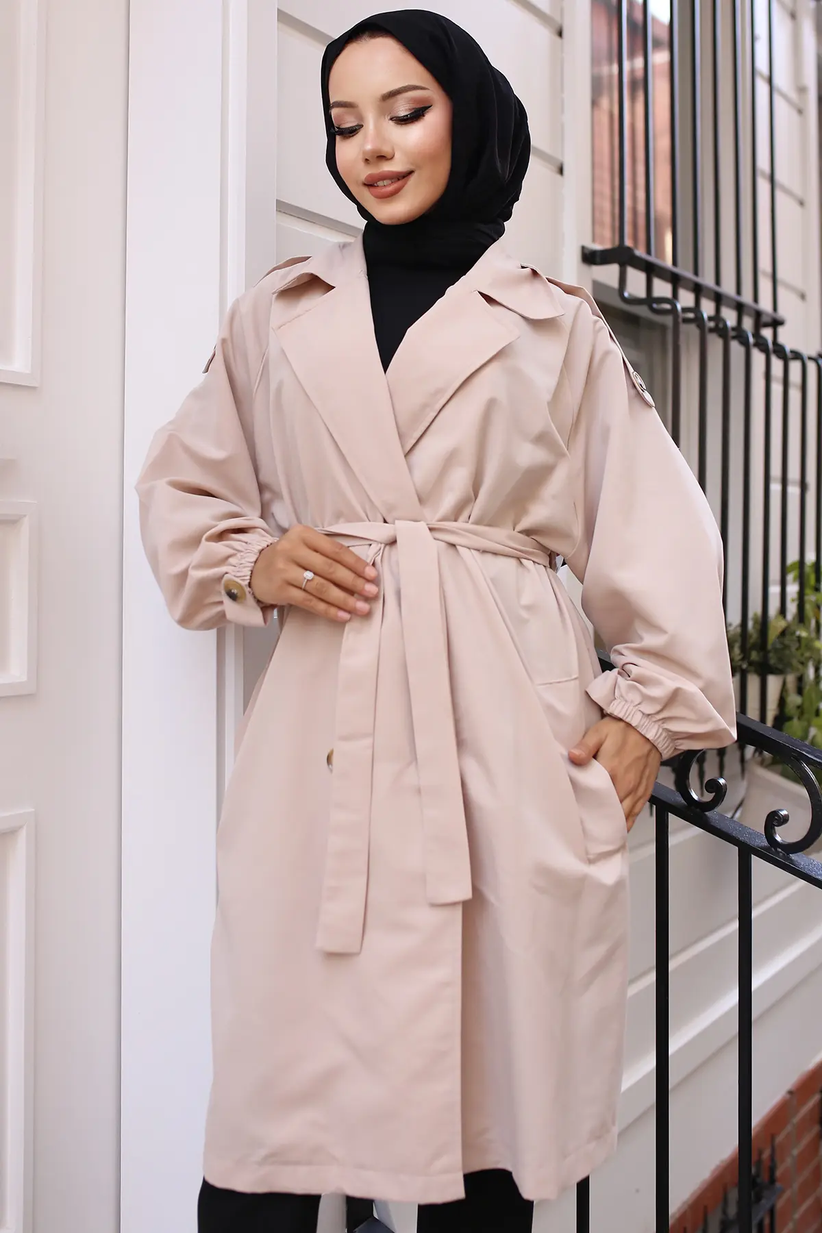 Belted Trench Coat-detail
