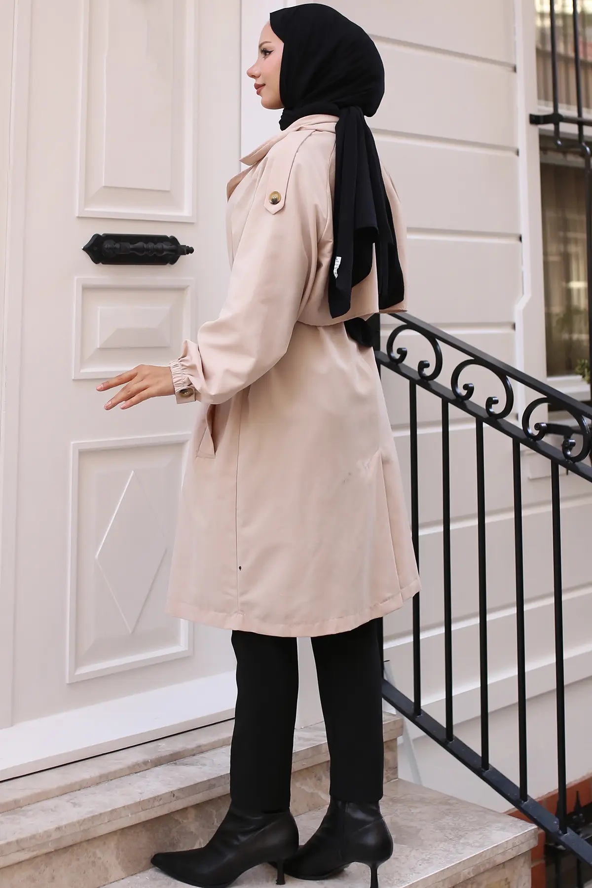Belted Trench Coat-detail