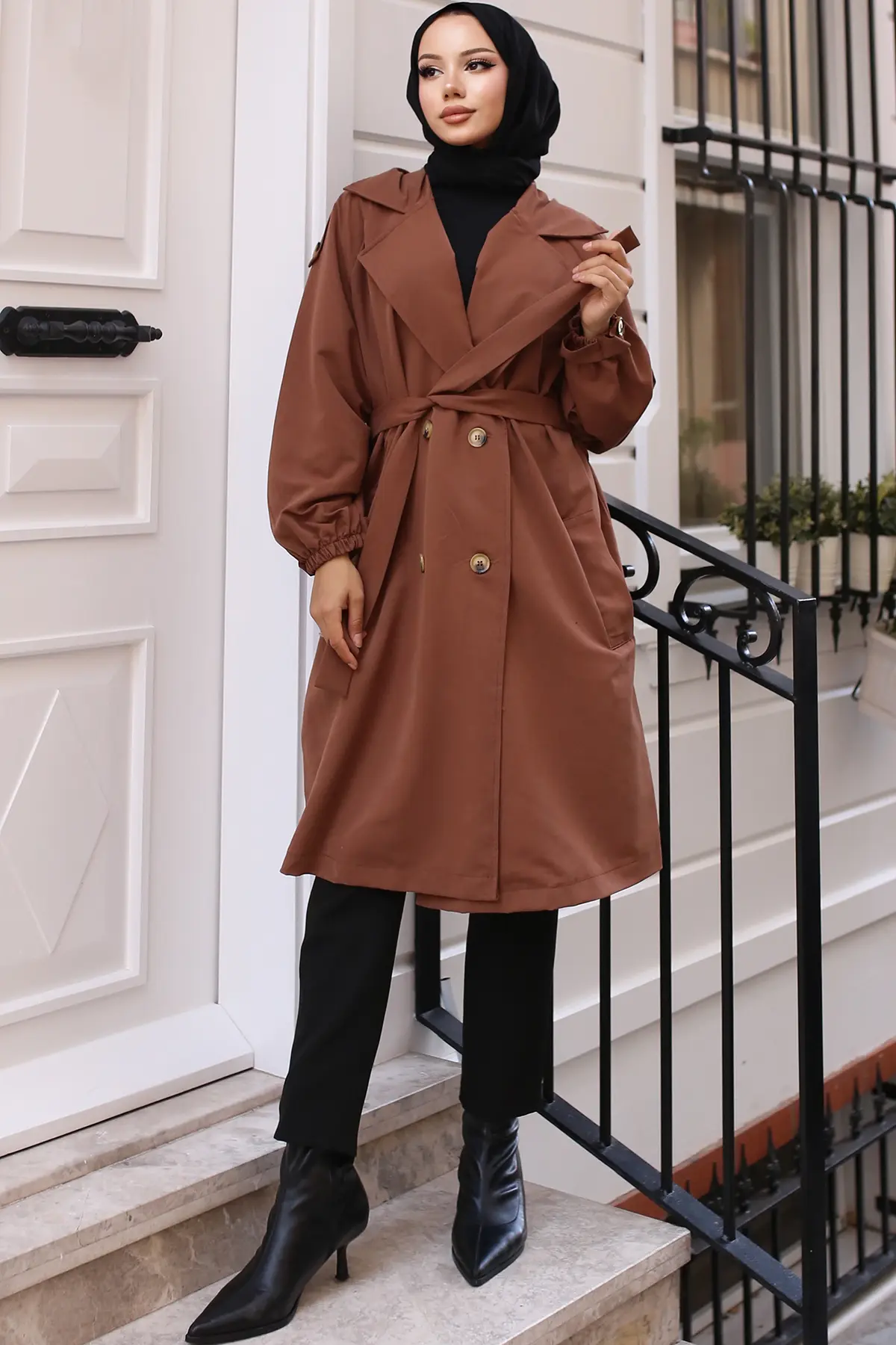 Belted Trench Coat-detail