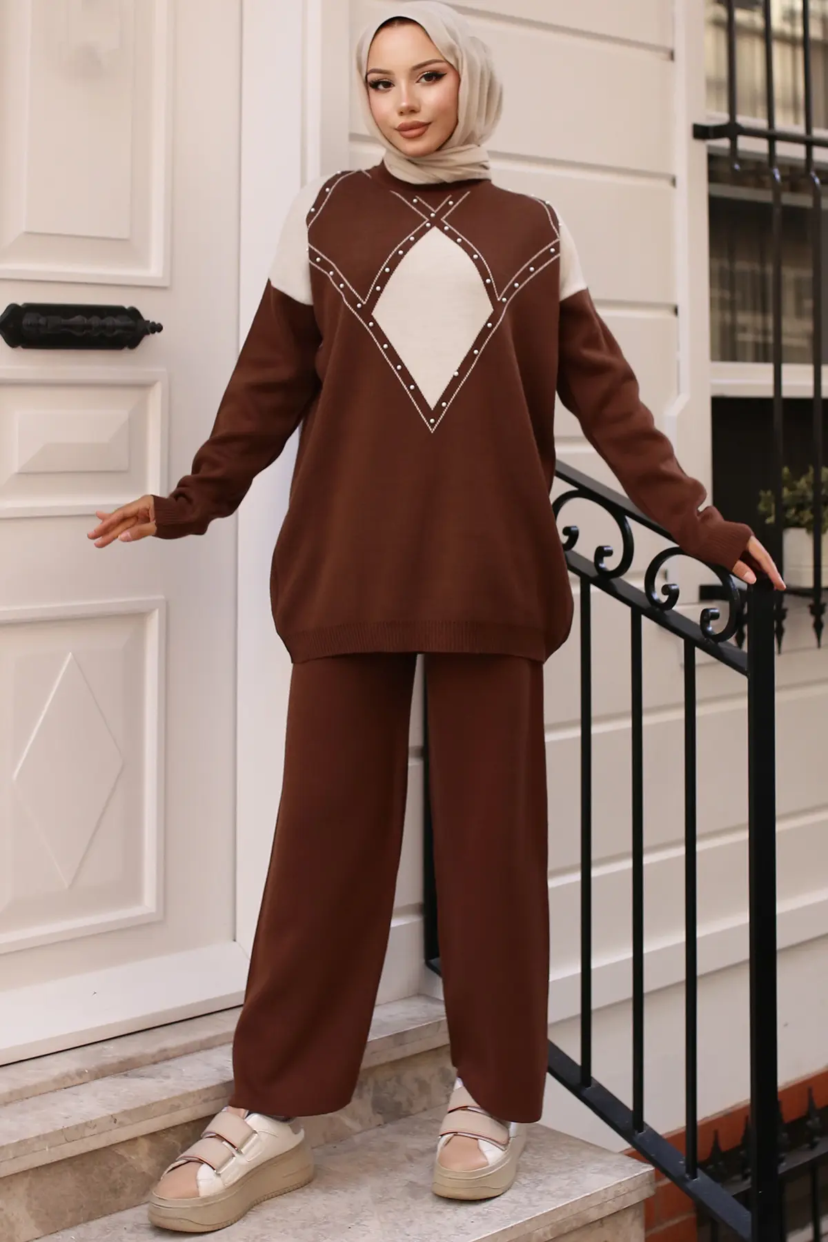 Pearl Detailed Diamond Patterned Knitwear Set-detail