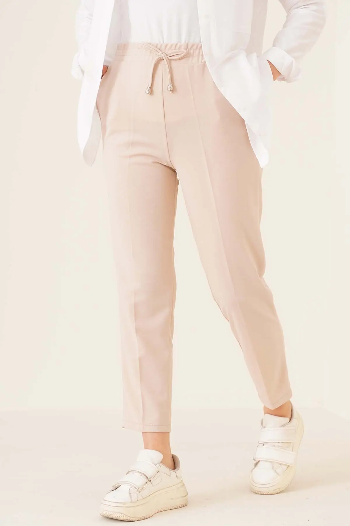 6624 İp Detaylı Beli Lastikli Bilekte Pantolon Bej-detail