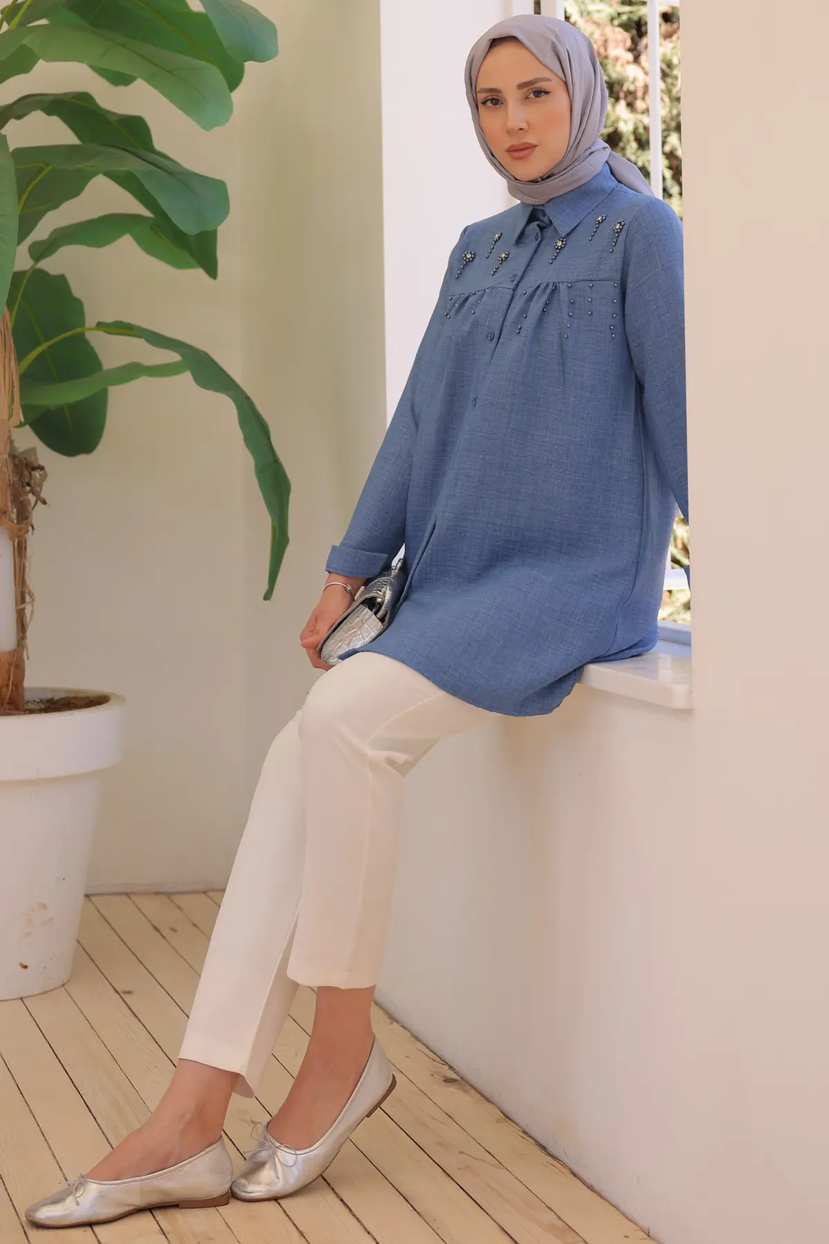 673 Boncuk Detaylı Gömlek İndigo-detail