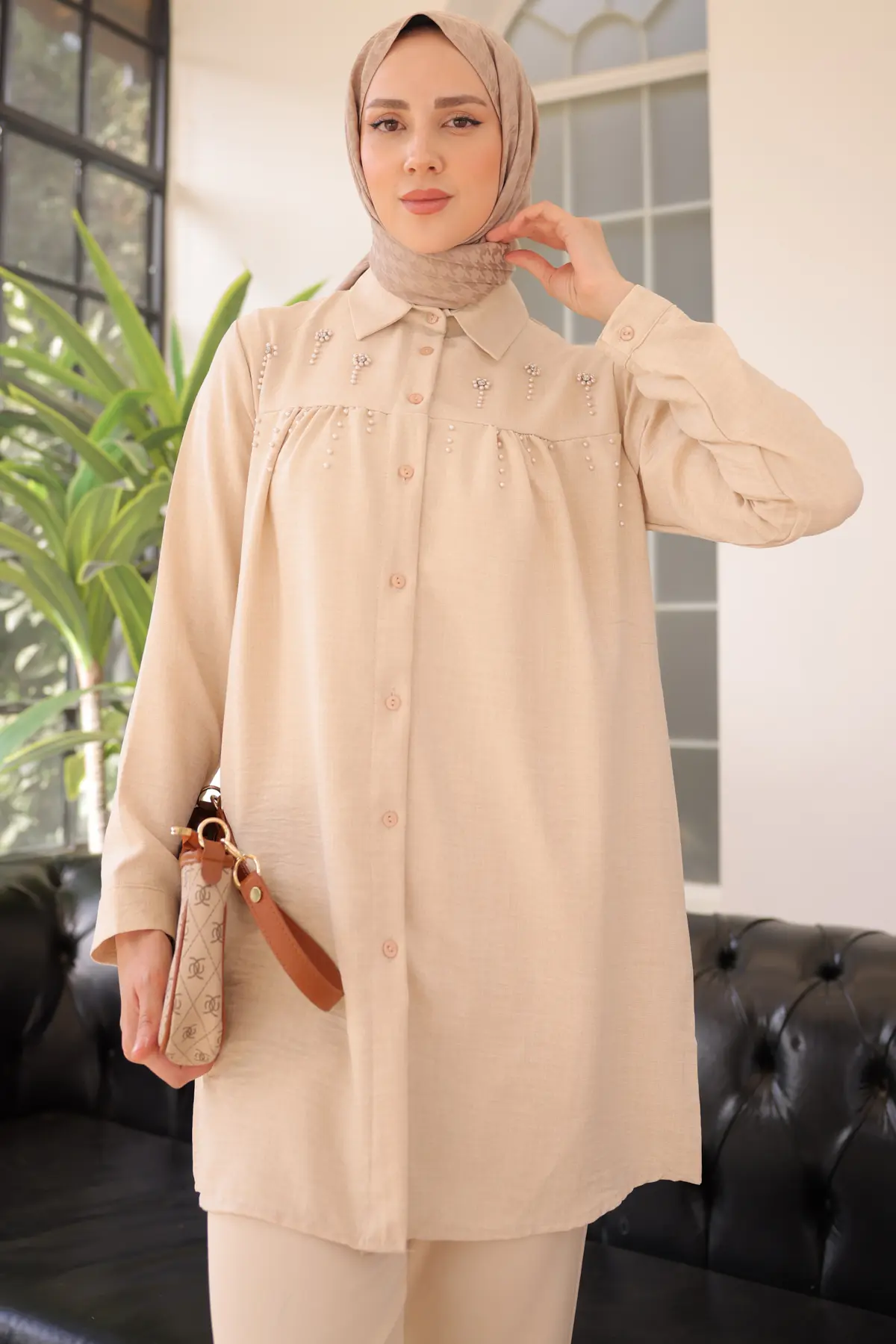 673 Boncuk Detaylı Gömlek Taş Rengi-detail